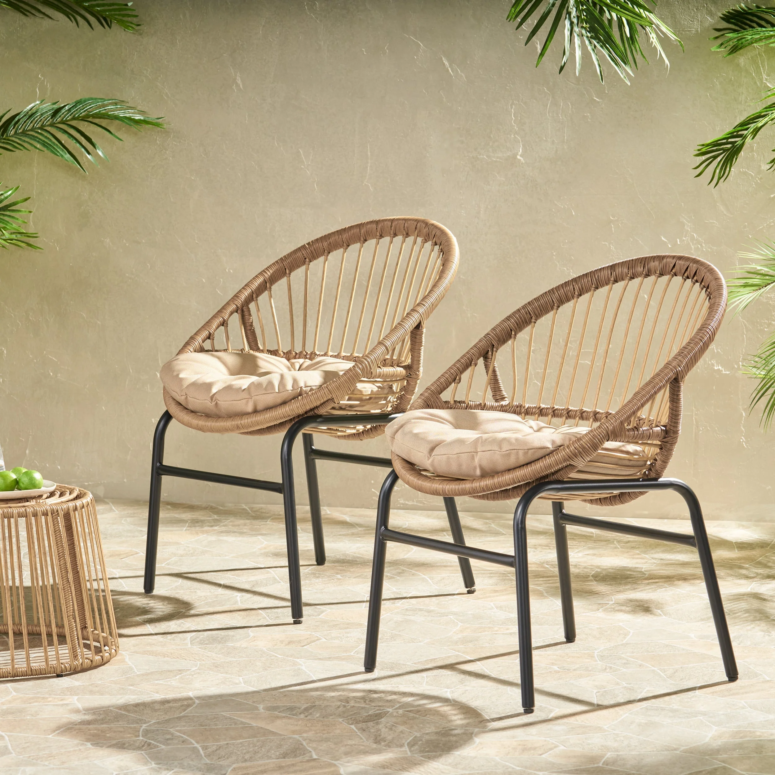 Outdoor Accent Chair with Curved Back and Basket Frame Set of 2 - Image 2