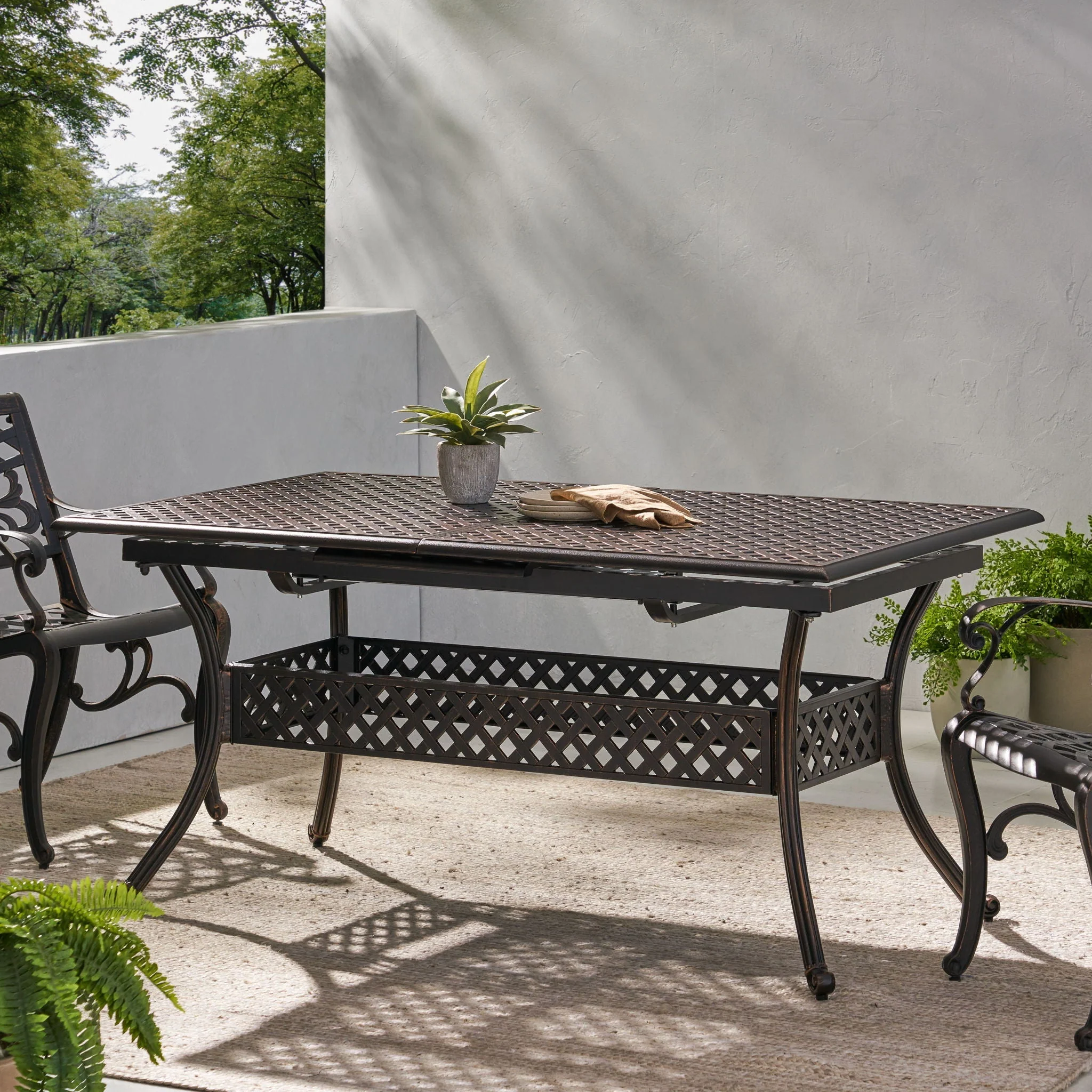 Outdoor Expandable Dining Table With Umbrella Holder, Lattice Pattern And Curved Legs - Black - Image 3