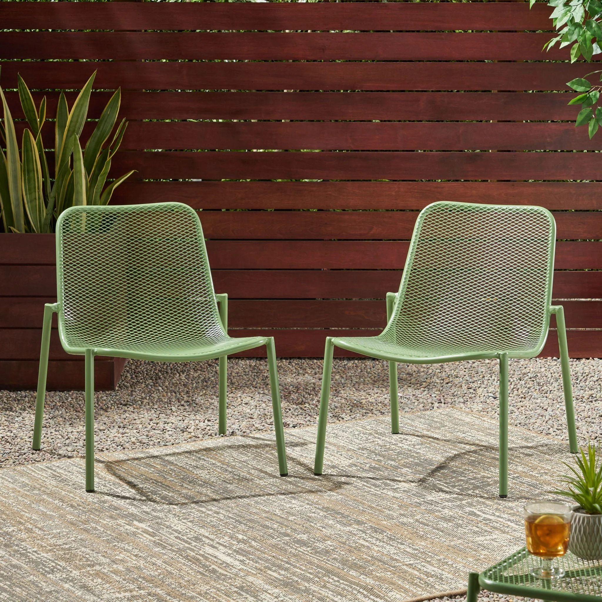 Outdoor Iron Chair With Design - Image 4