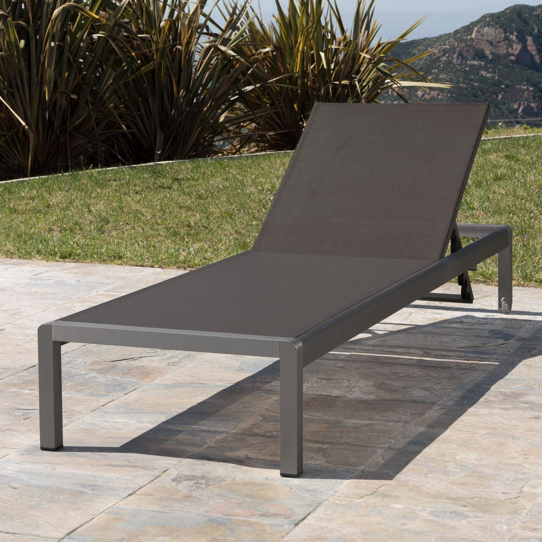 Outdoor Patio Chaise Lounge With 5 Reclining Positions - Image 13