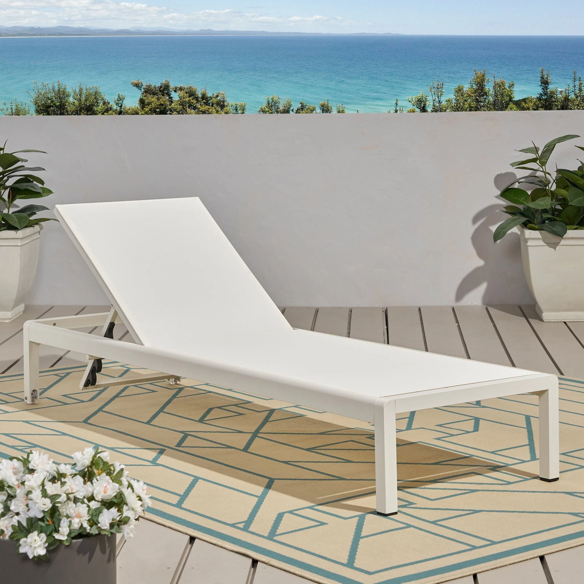Outdoor Patio Chaise Lounge With 5 Reclining Positions - Image 9