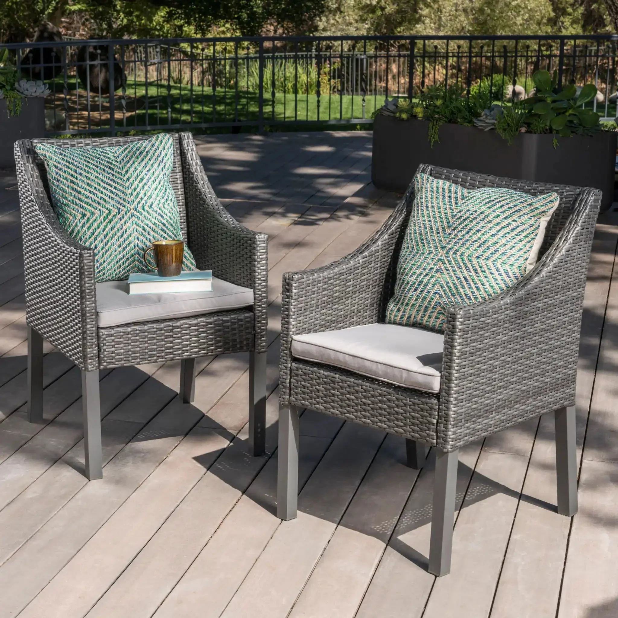 Outdoor Rattan Dining Chair With Straight Legs And Sloped Arms (Sey of 2) - Image 4