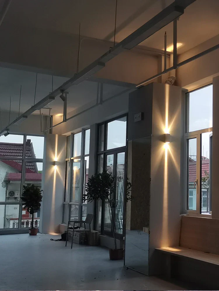 Outdoor Waterproof Wall Light – 6W Silver Aluminum Up Down LED Sconce IP65 Porch - Image 10