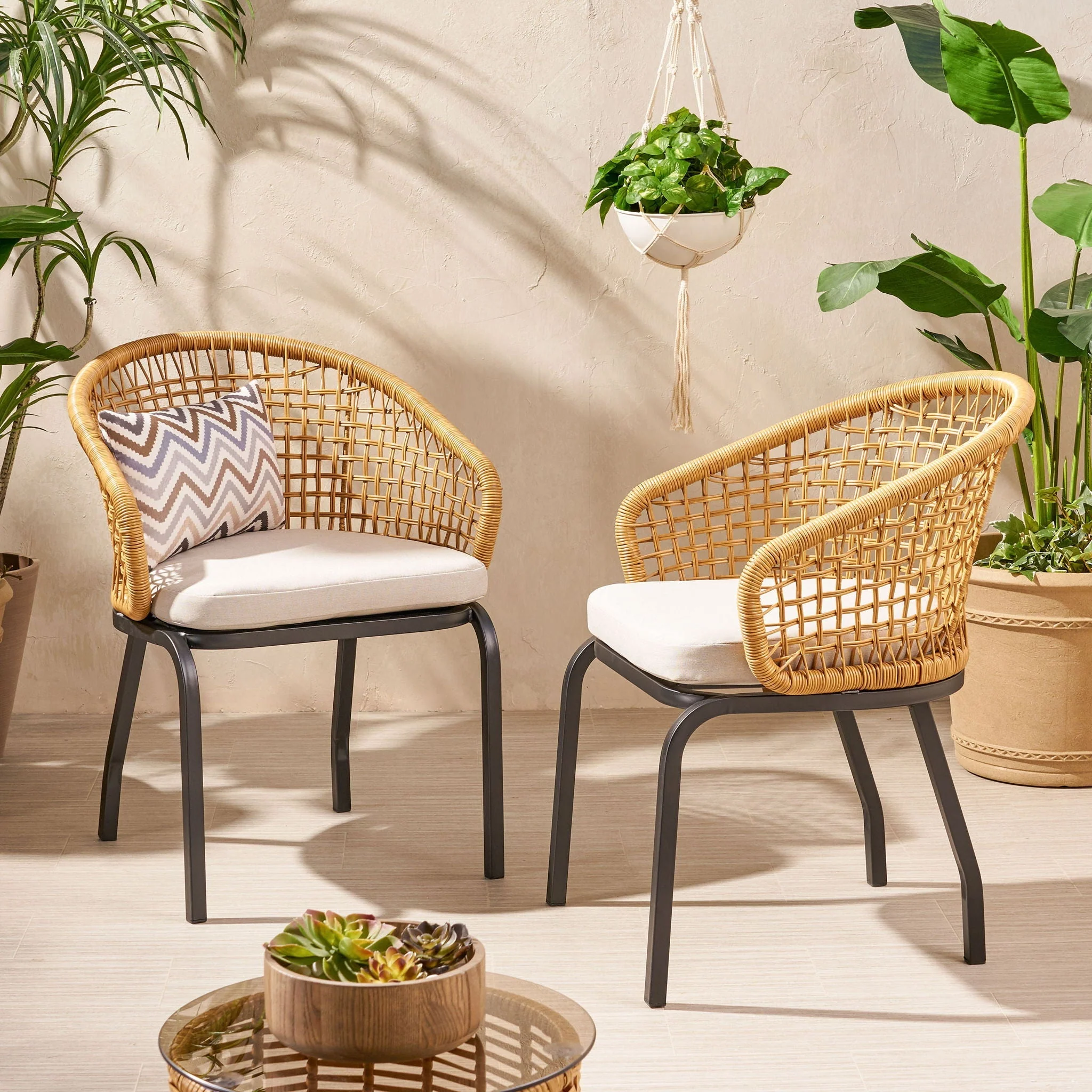 Outdoor Wicker Chair With Powder Coated Iron Legs - Image 3