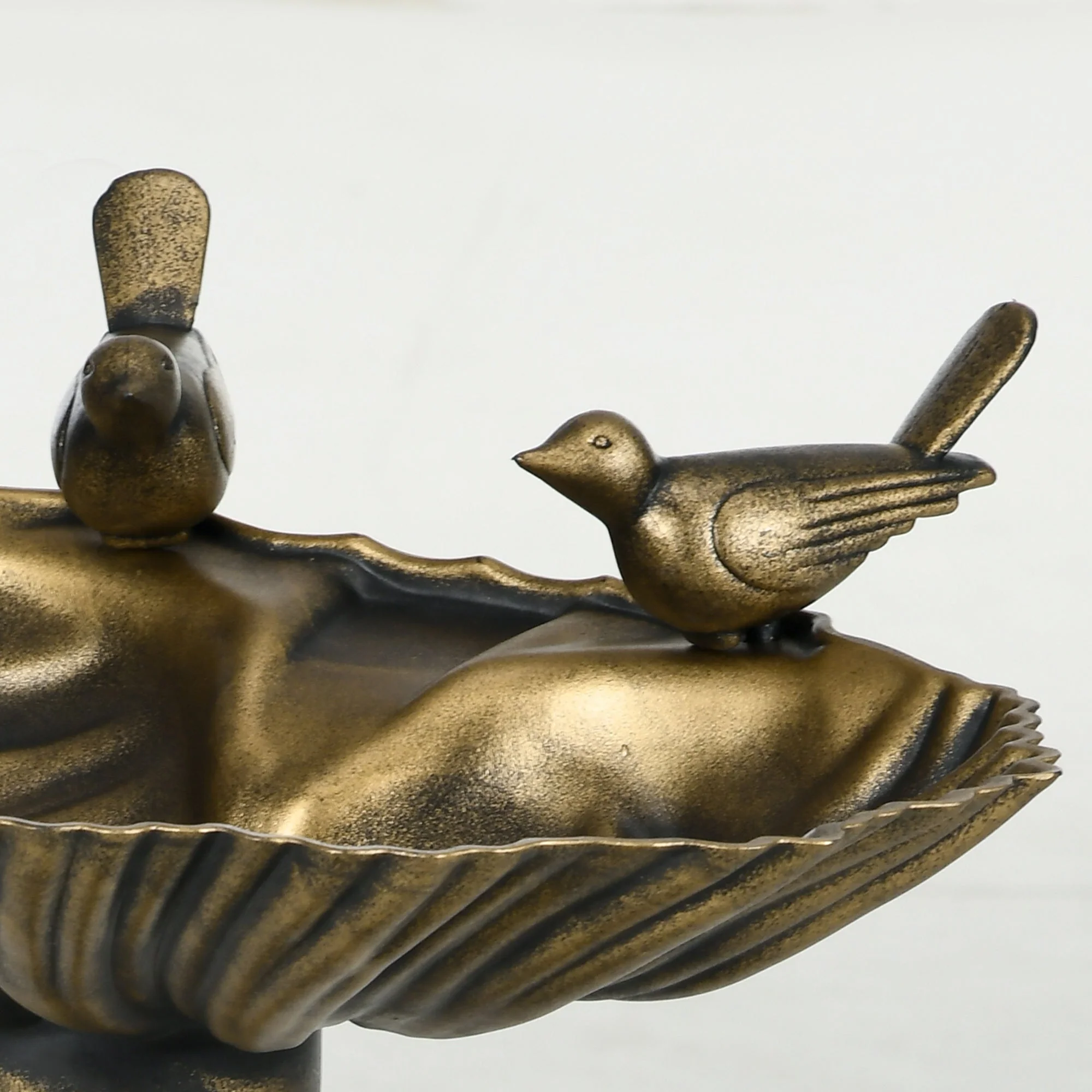 Outsunny 32' Antique Bird Bath with Pedestal Flower Planter Base - Image 8