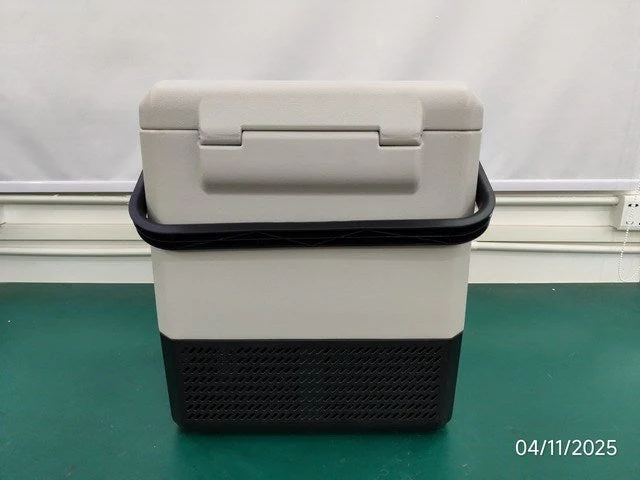 P15 Portable Car Fridge (45W 13.5L) - Image 3