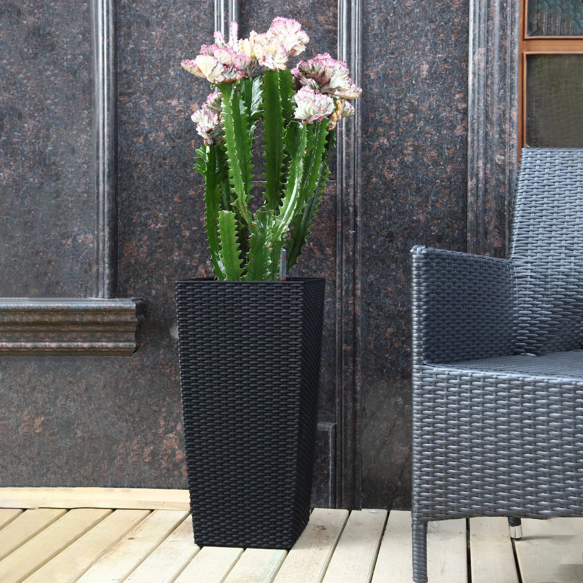 Pack of 2 Square Planters with Automatic Watering System - Image 11