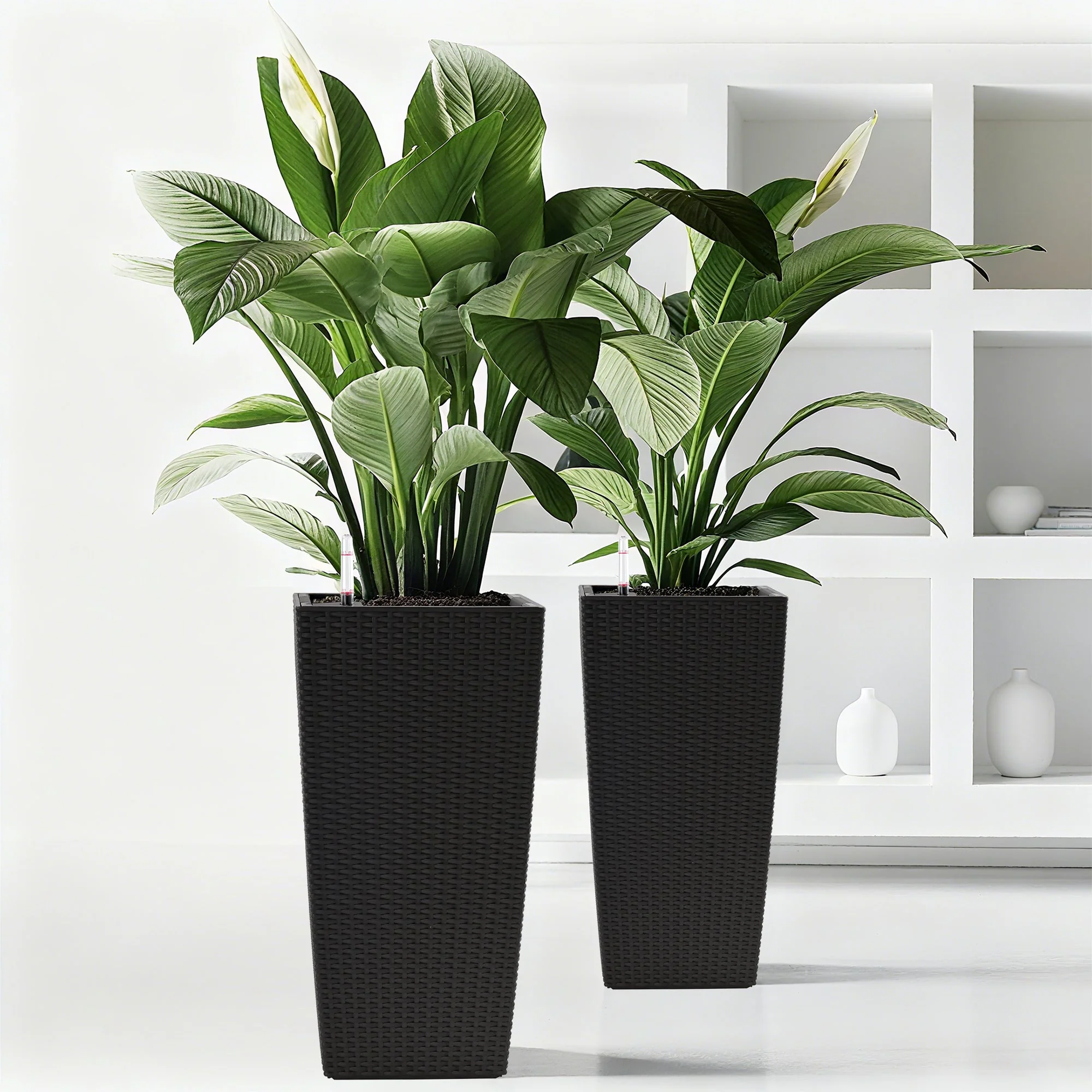 Pack of 2 Square Planters with Automatic Watering System - Image 2