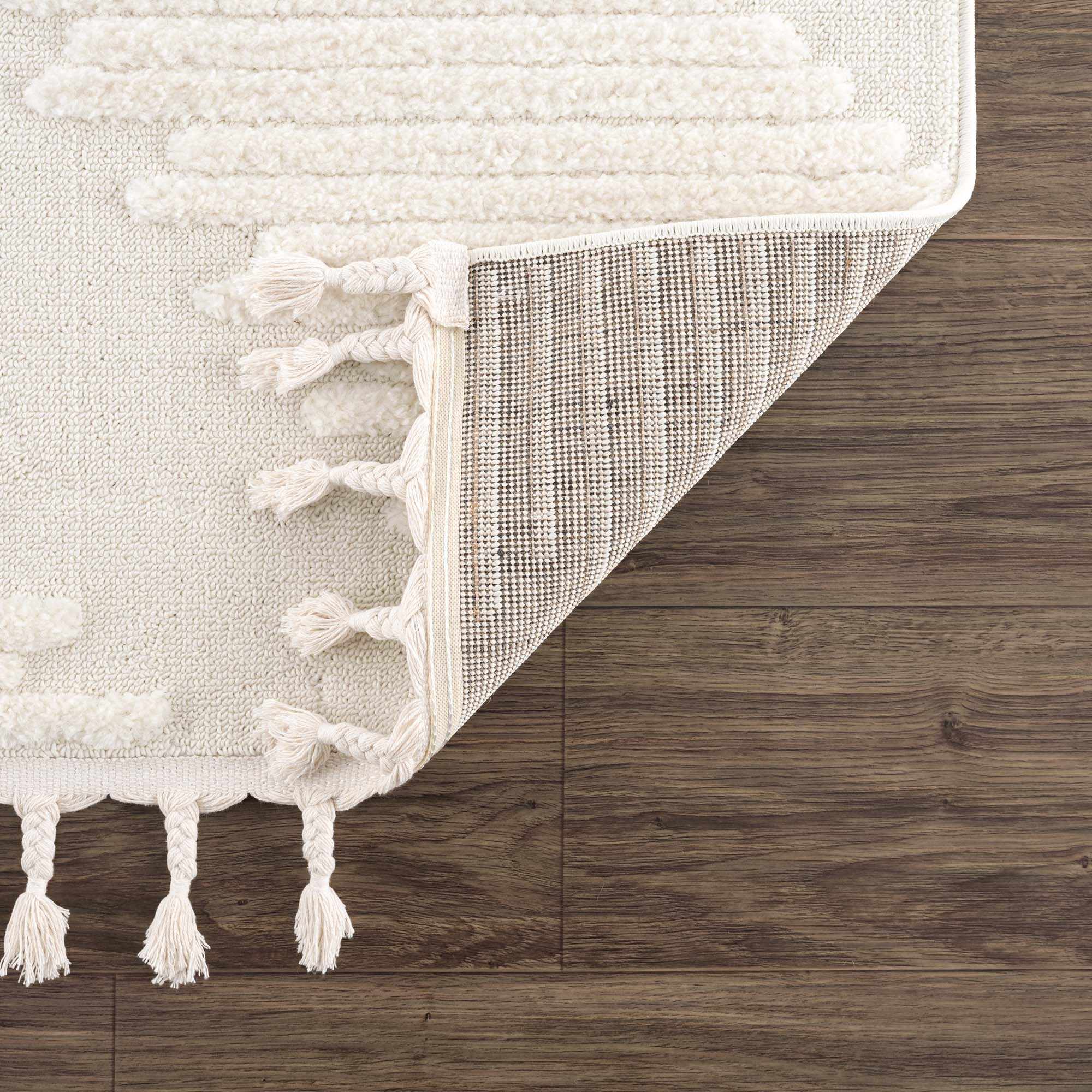 Palimbang Cream 3D Rug - Image 6