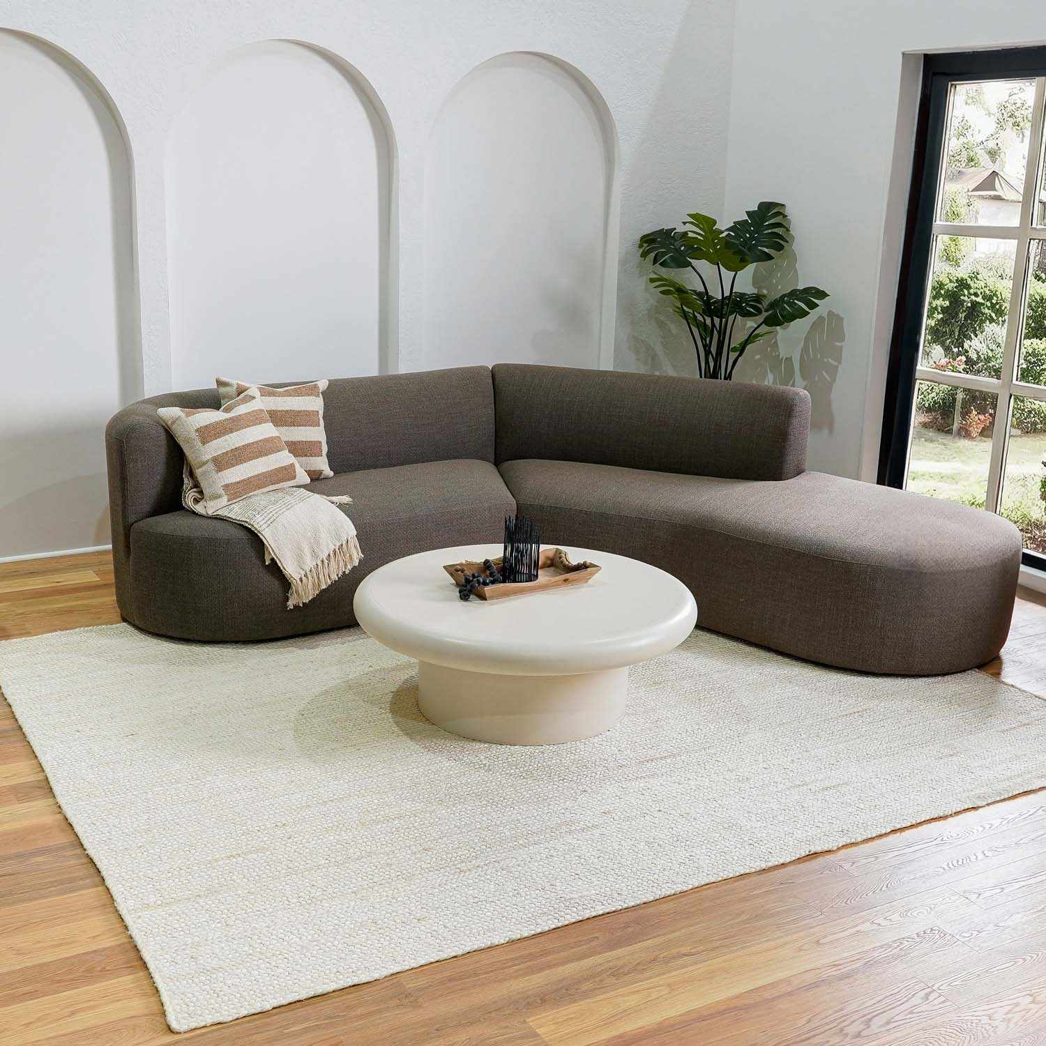 Pangnir Braided Jute Rug - Image 2