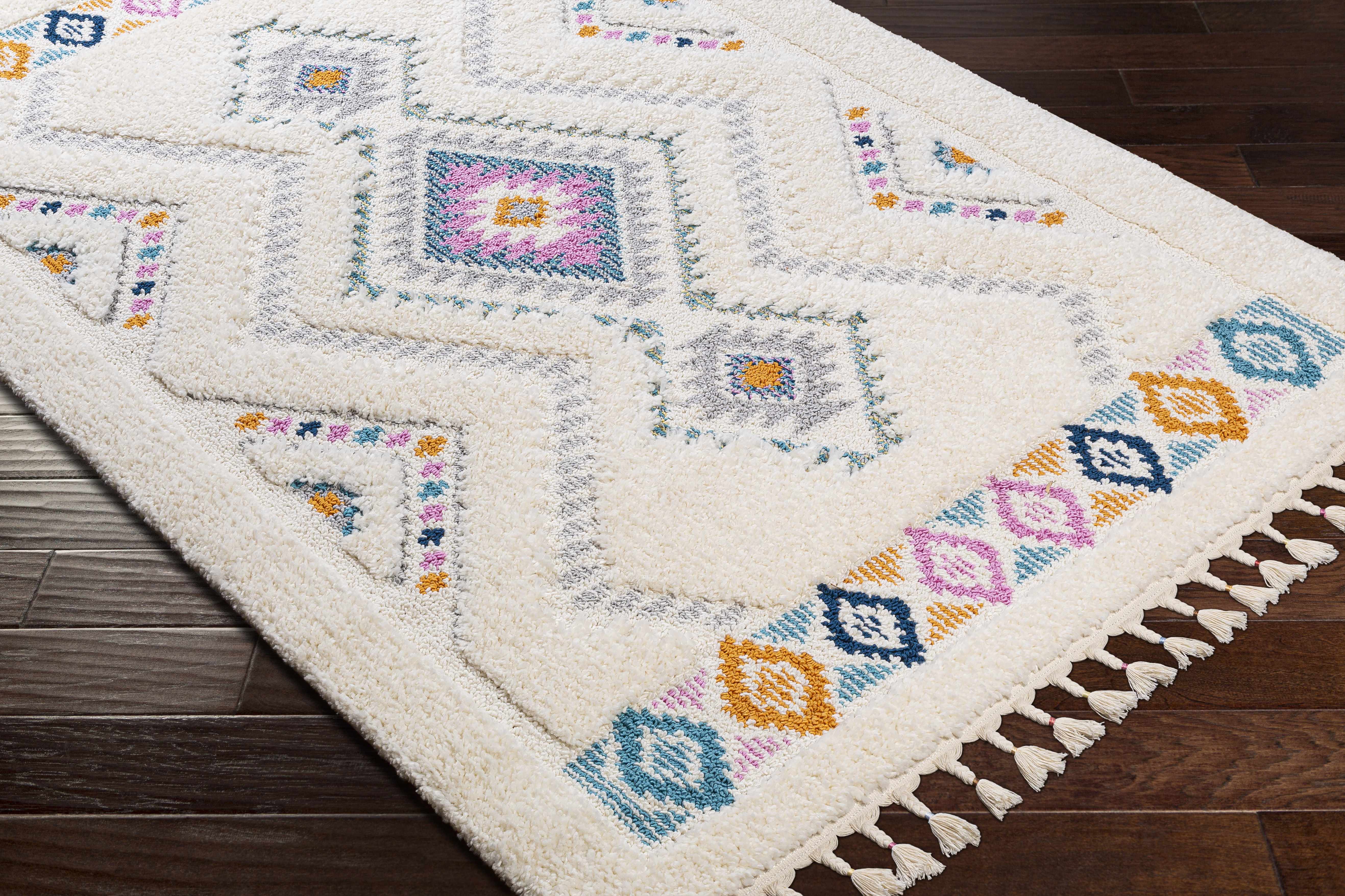 Paoay Area Rug - Clearance - Image 11