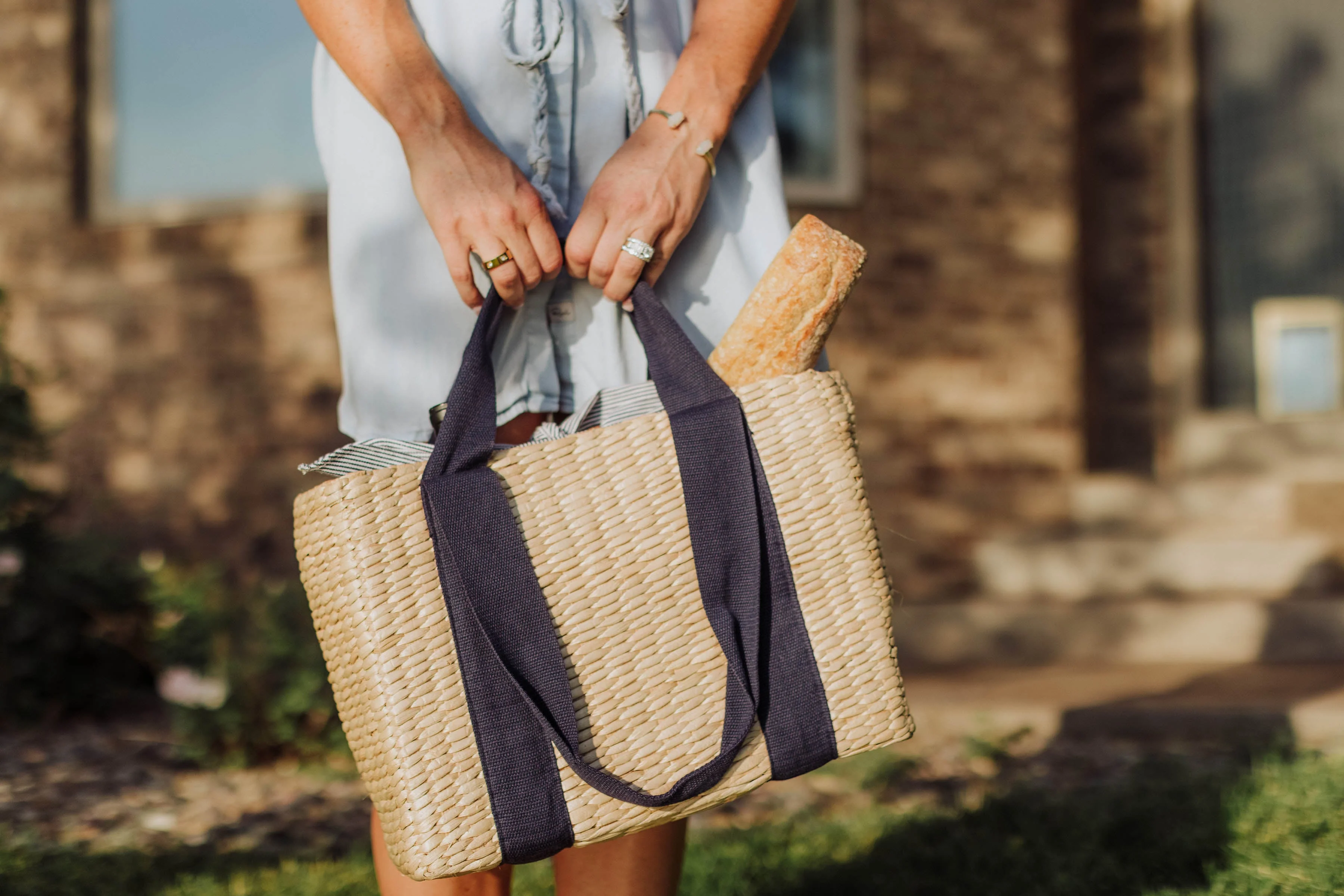 Parisian Picnic Basket - Image 26