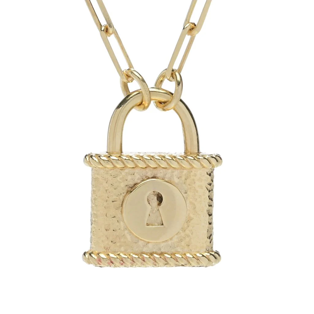 Passport to Turkey Gold Plated Textured Padlock Pendant w/ Paperclip Chain - Image 3