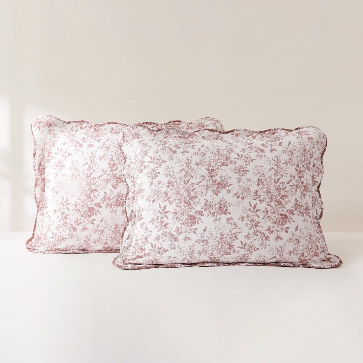 Peony Toile Reversible Cotton Quilt Set - Image 14