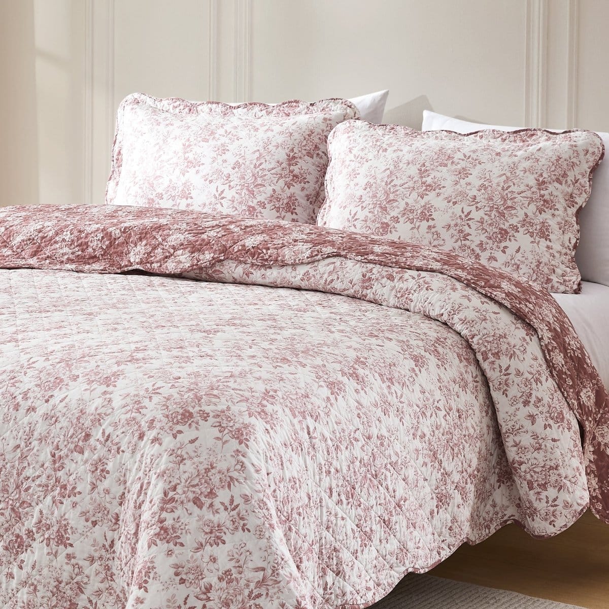 Peony Toile Reversible Cotton Quilt Set - Image 2