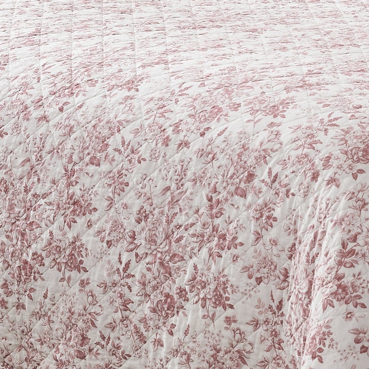 Peony Toile Reversible Cotton Quilt Set - Image 5