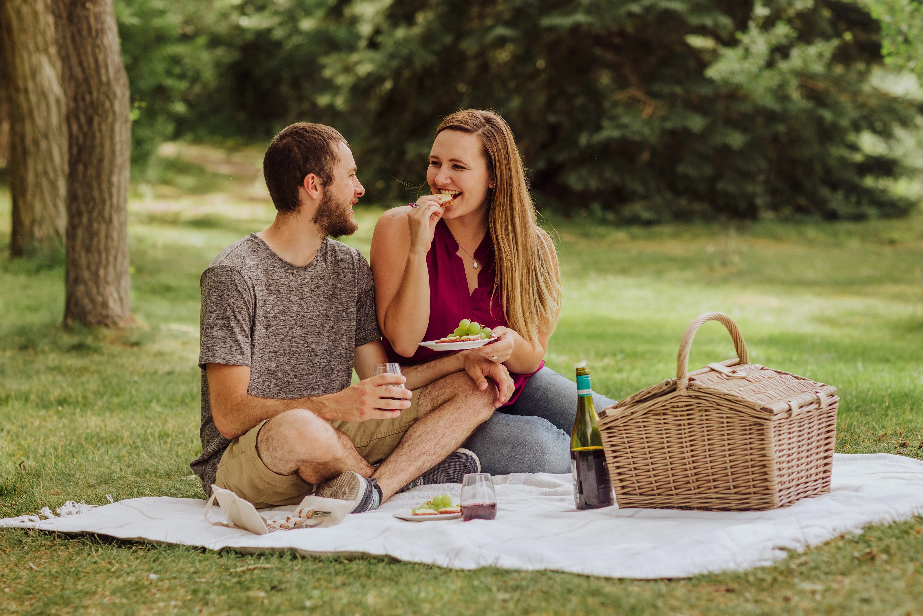 Piccadilly Picnic Basket - Image 25