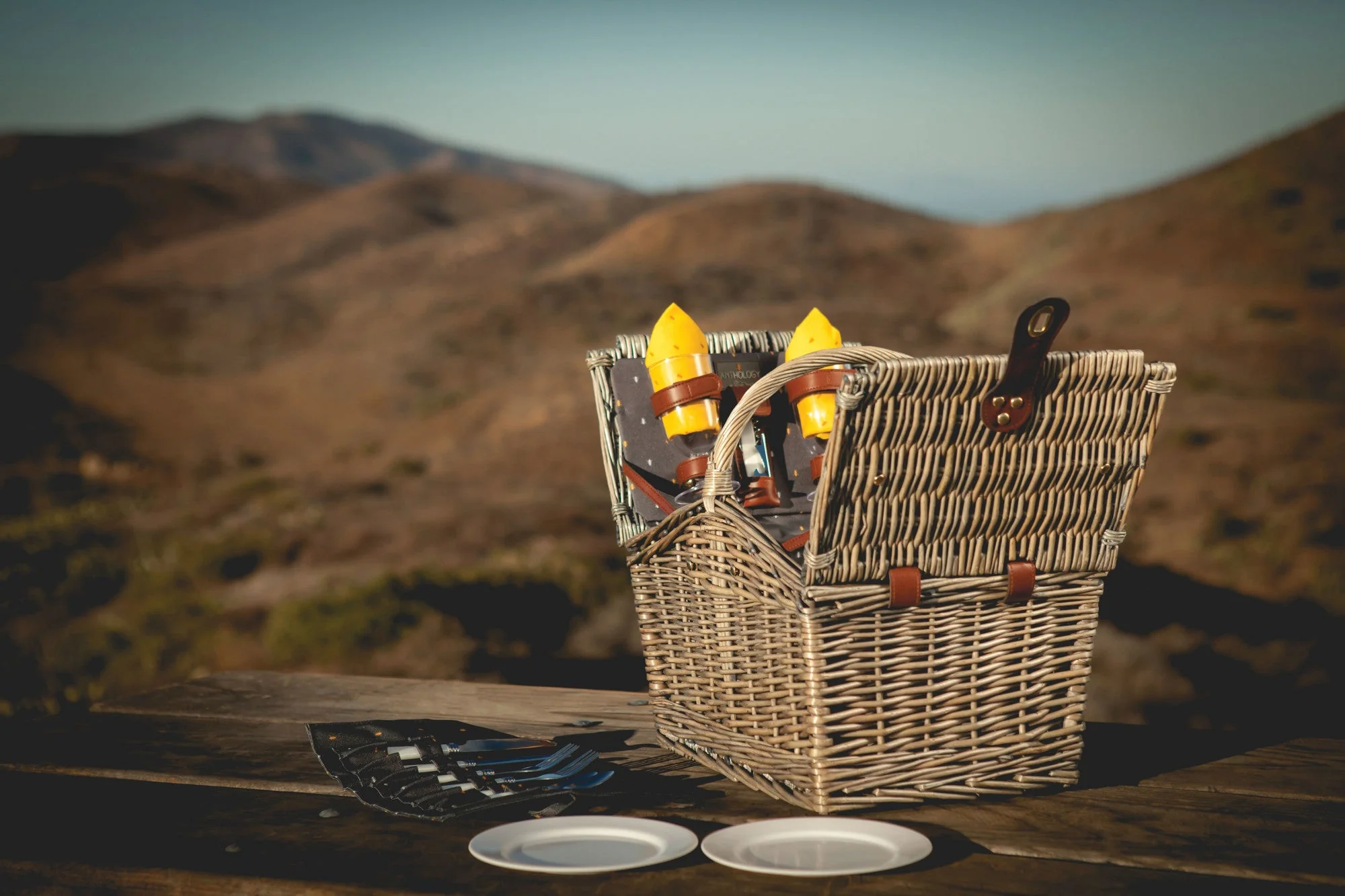 Piccadilly Picnic Basket - Image 4