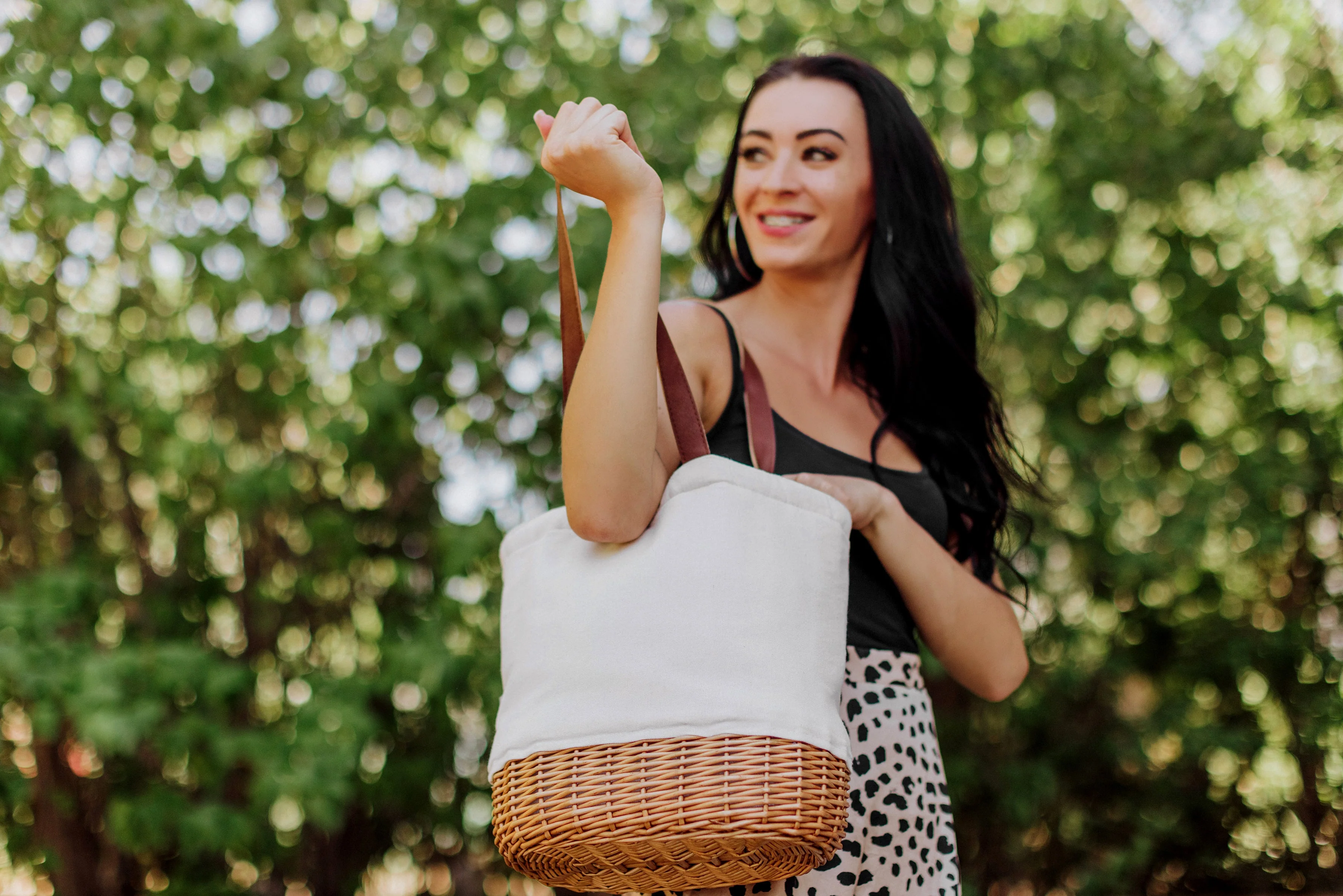 Pico Willow and Canvas Lunch Basket - Image 9