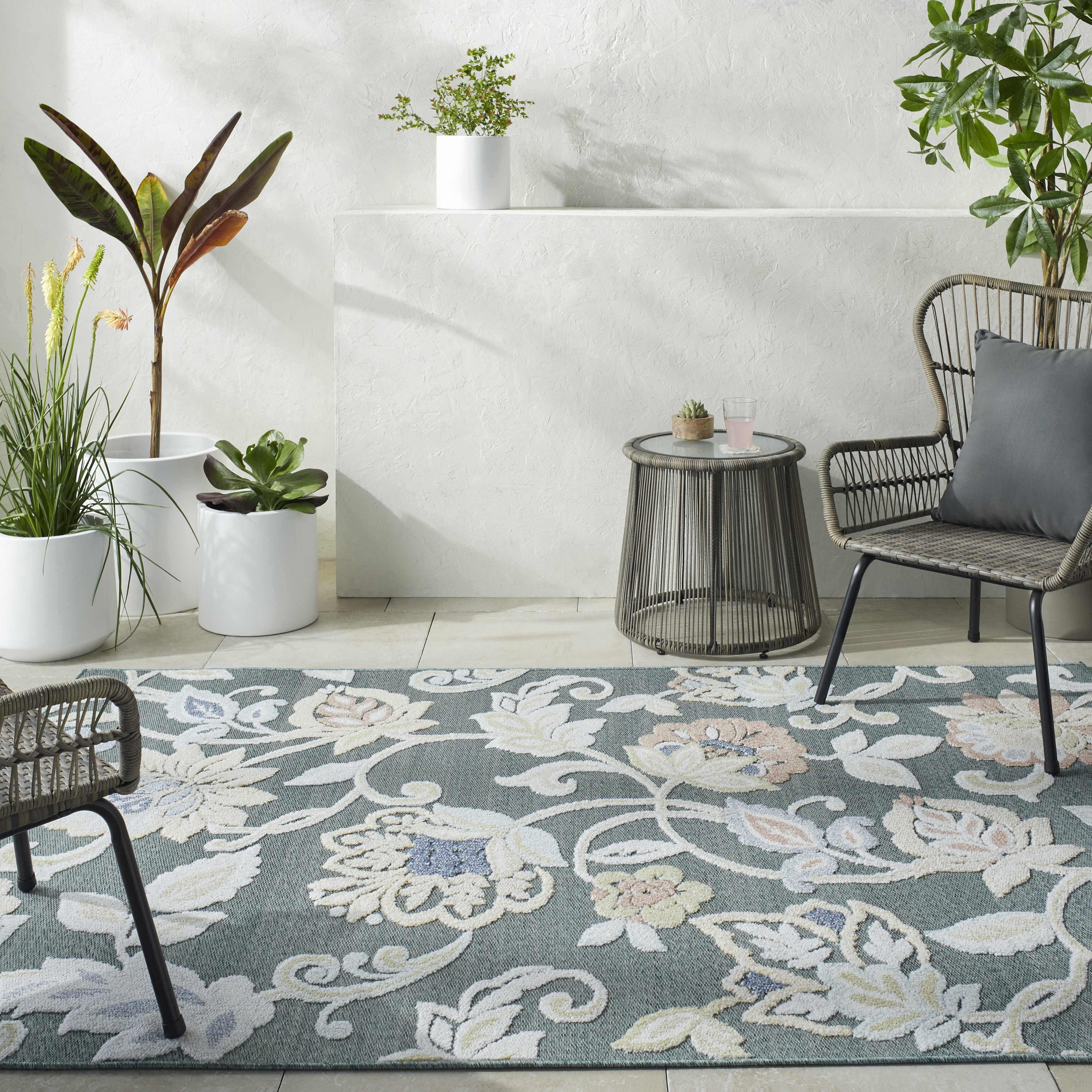Piers Medium Green Area Rug - Image 2