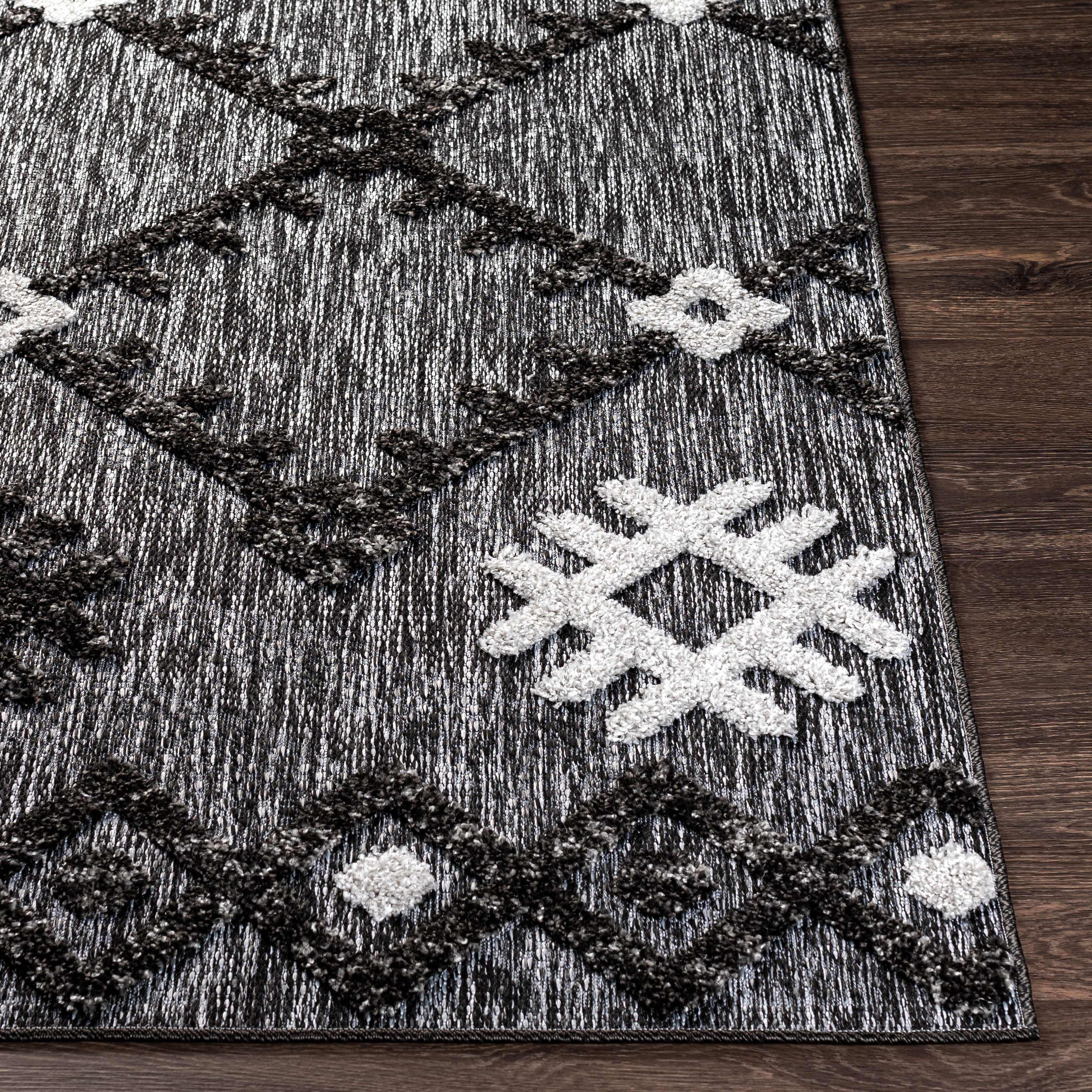 Plainland Outdoor Rug - Clearance - Image 8