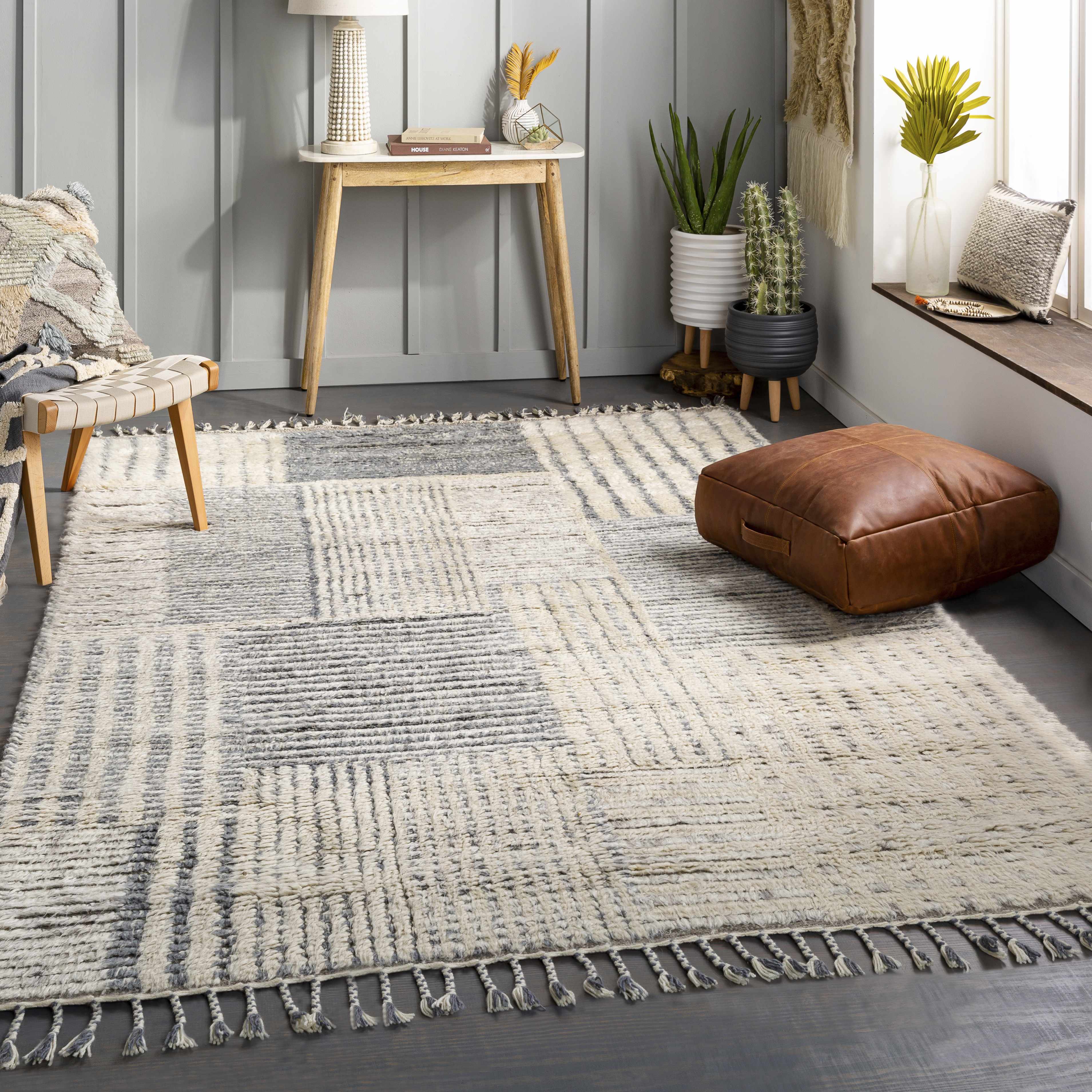 Plean Premium Rug - Clearance - Image 3