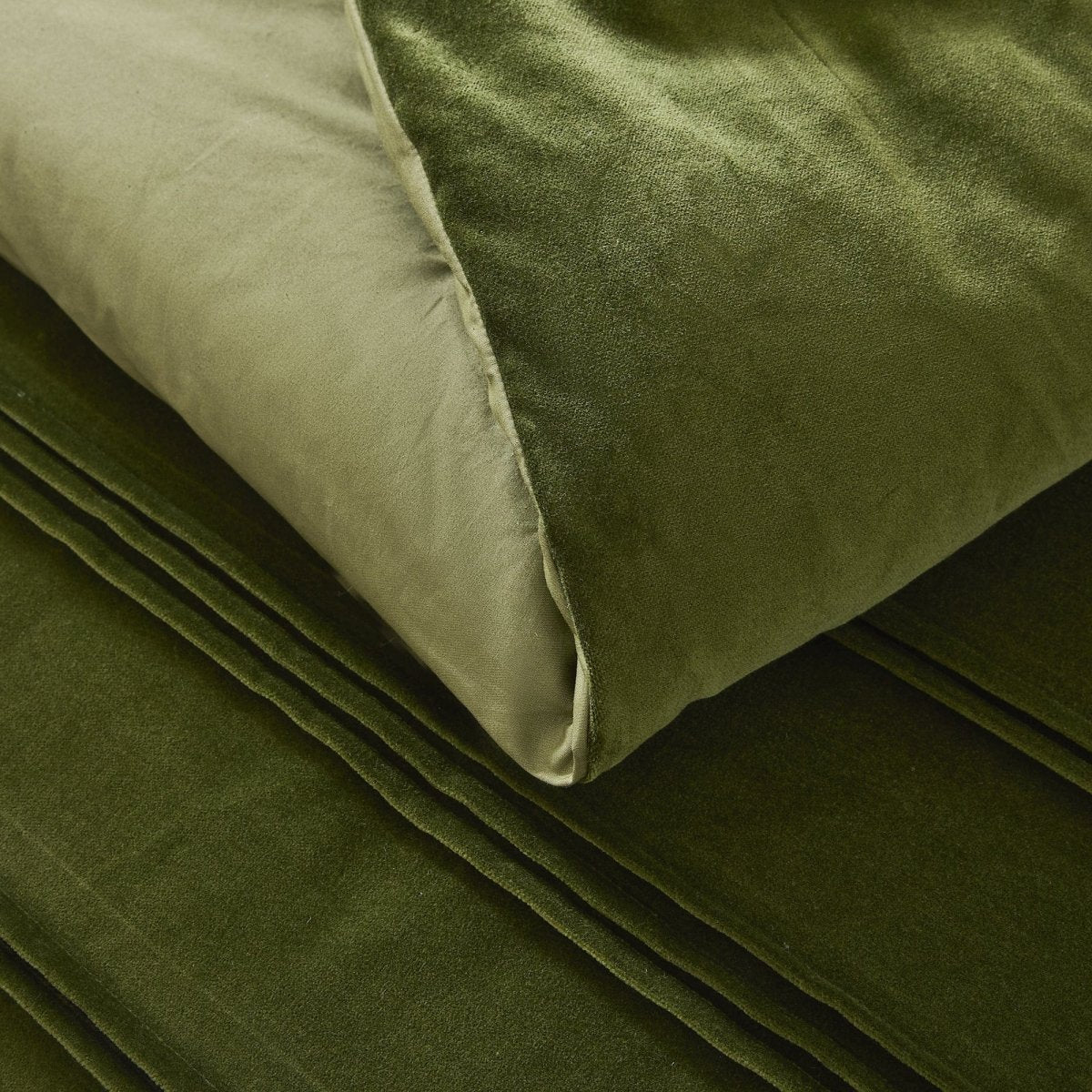Pleated Groove Comforter Set - Image 6