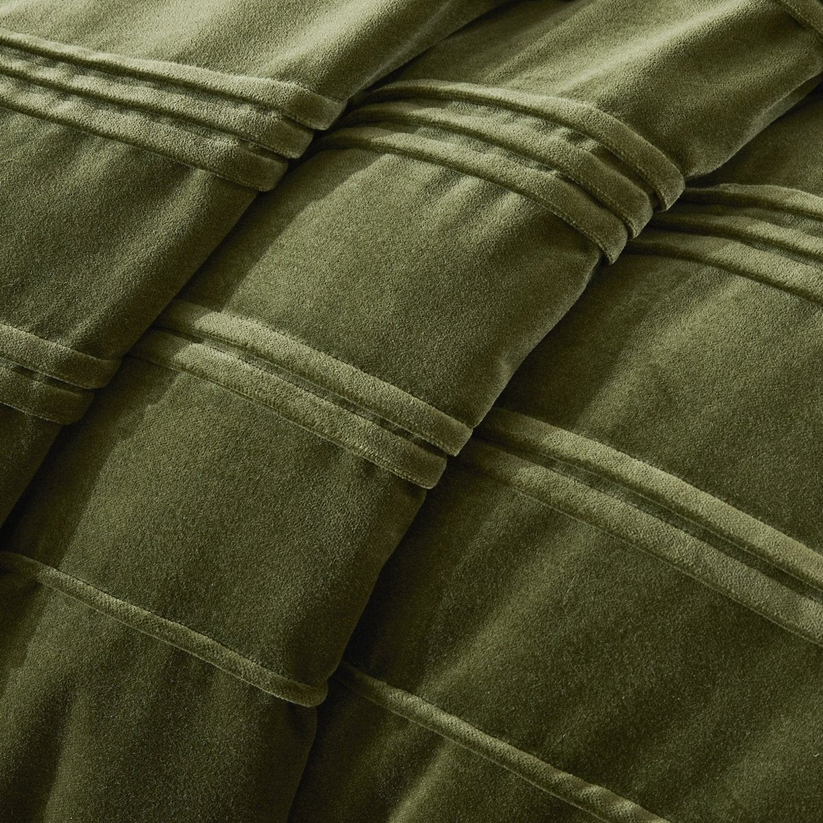 Pleated Groove Velvet Duvet Cover Set - Image 5