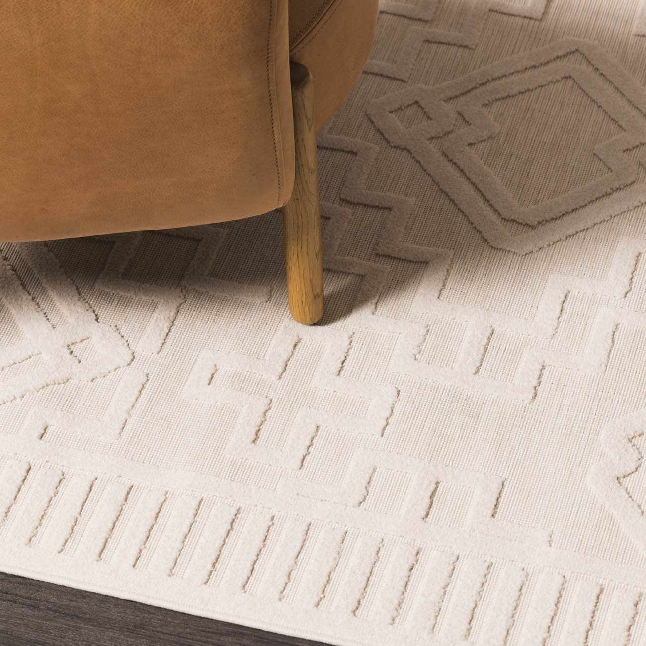 Plumtree 3D White Outdoor Rug - Image 12