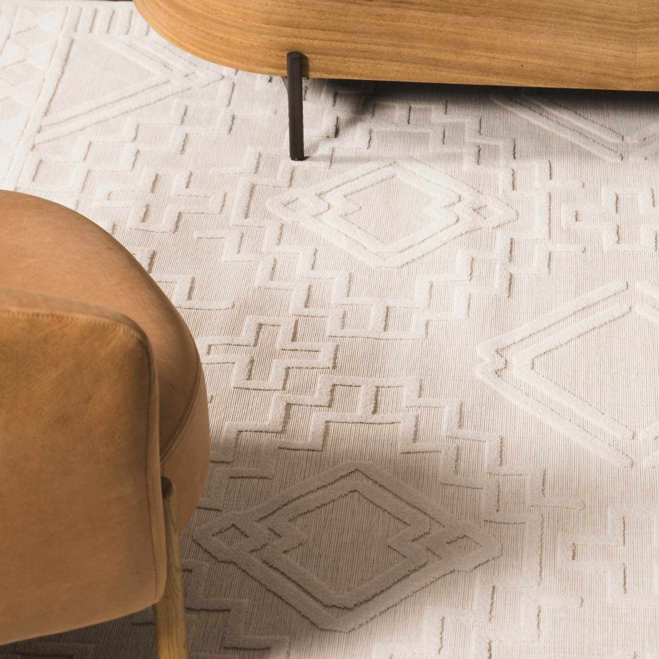 Plumtree 3D White Outdoor Rug - Image 9