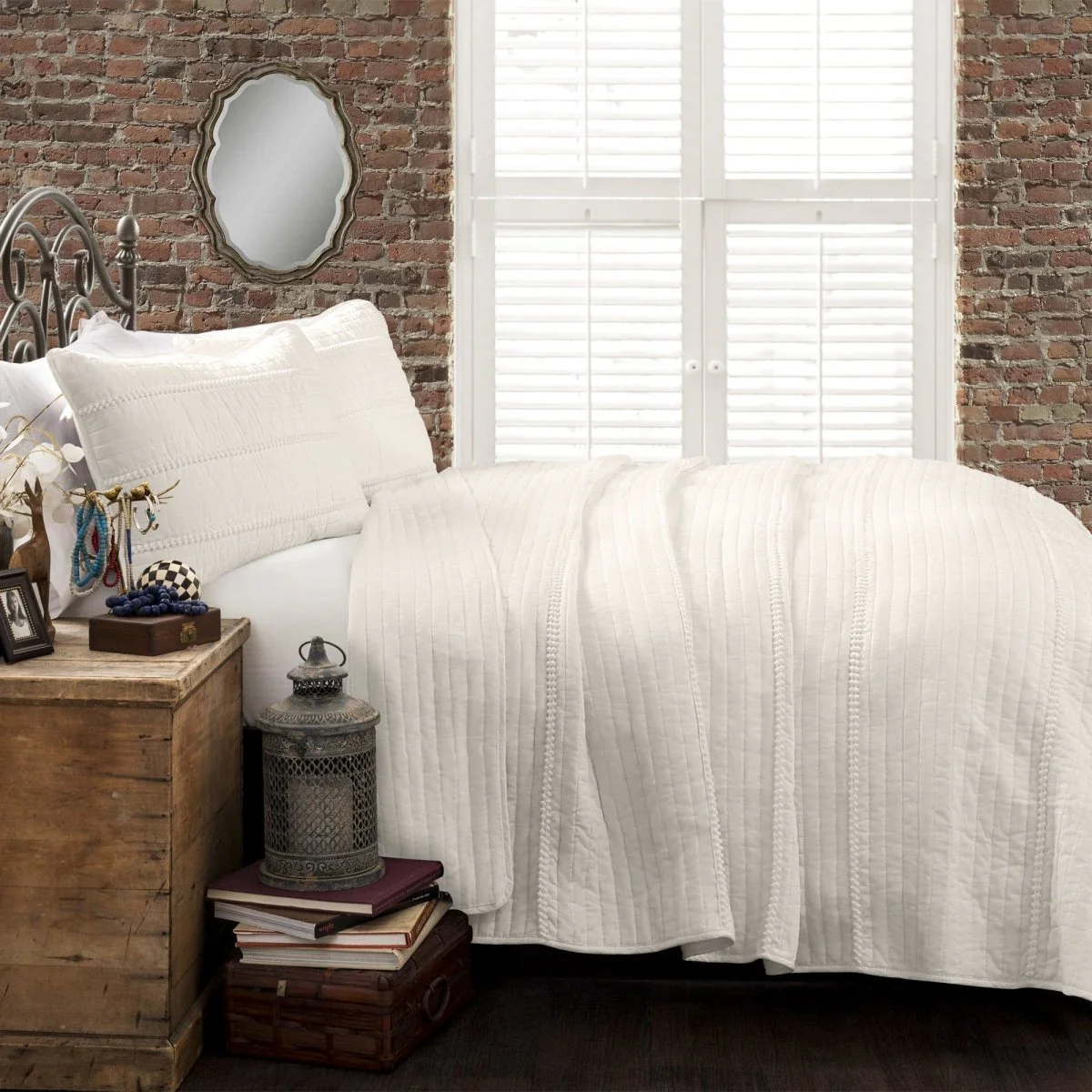 Pom Pom Stripe Quilt 3 Piece Set - Image 2