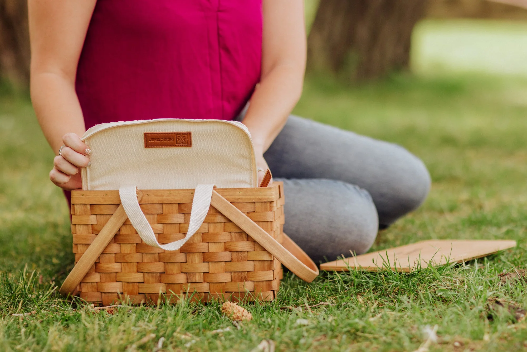 Poppy Personal Picnic Basket - Image 12