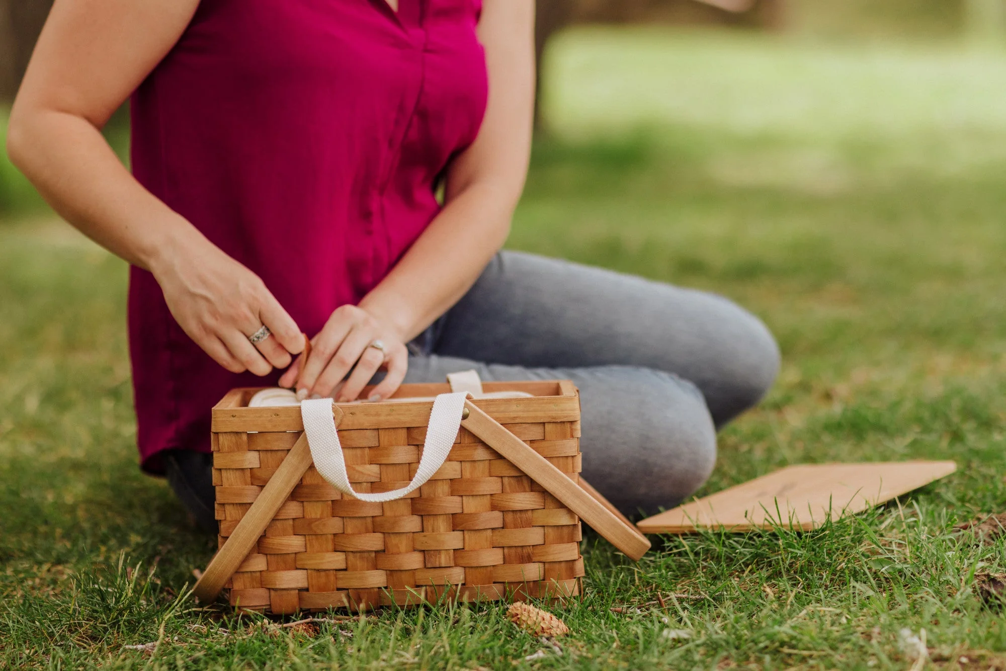 Poppy Personal Picnic Basket - Image 7