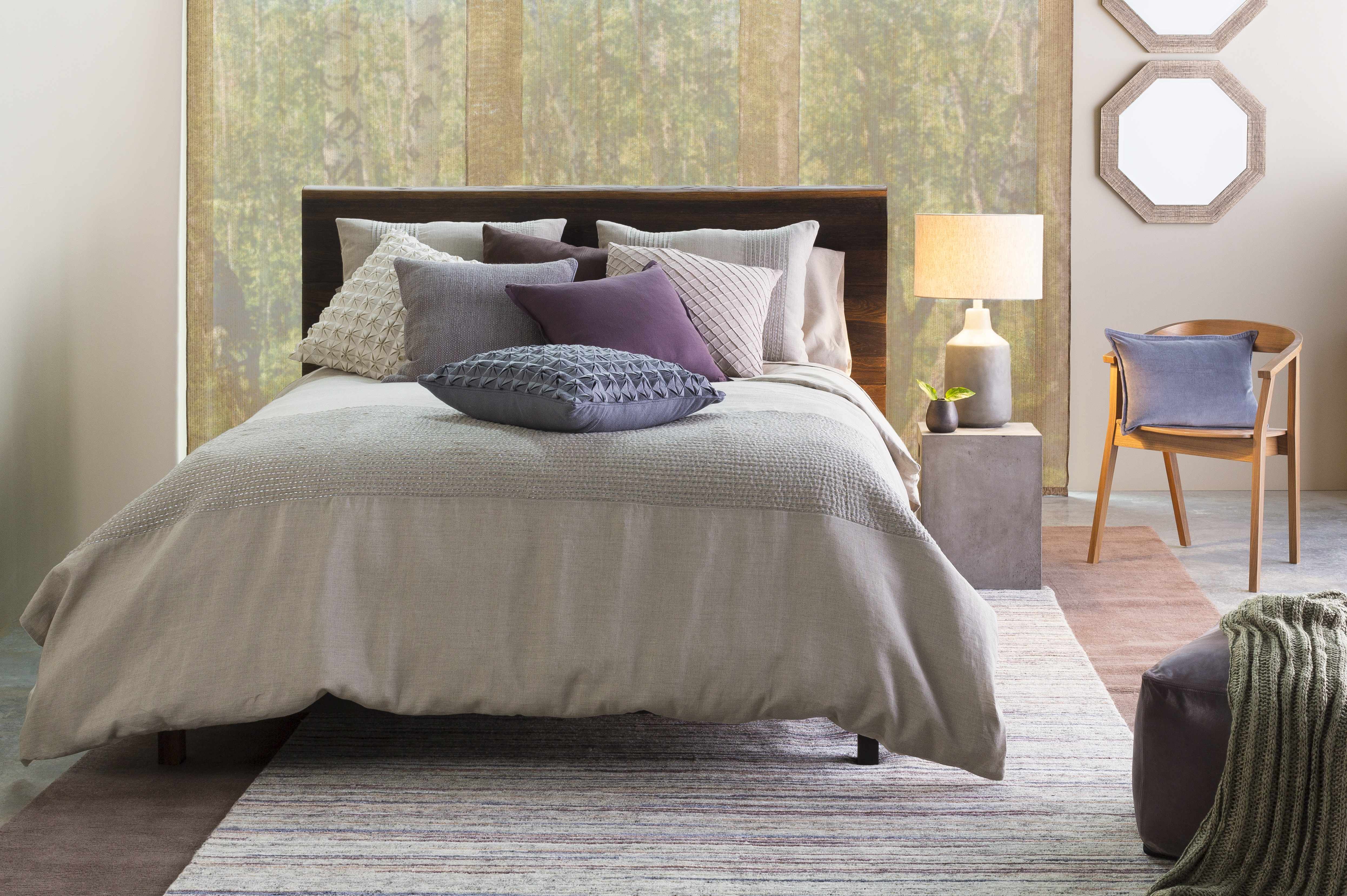 Premium 6x9 Striped Wool&Viscose Rug - Clearance - Image 7