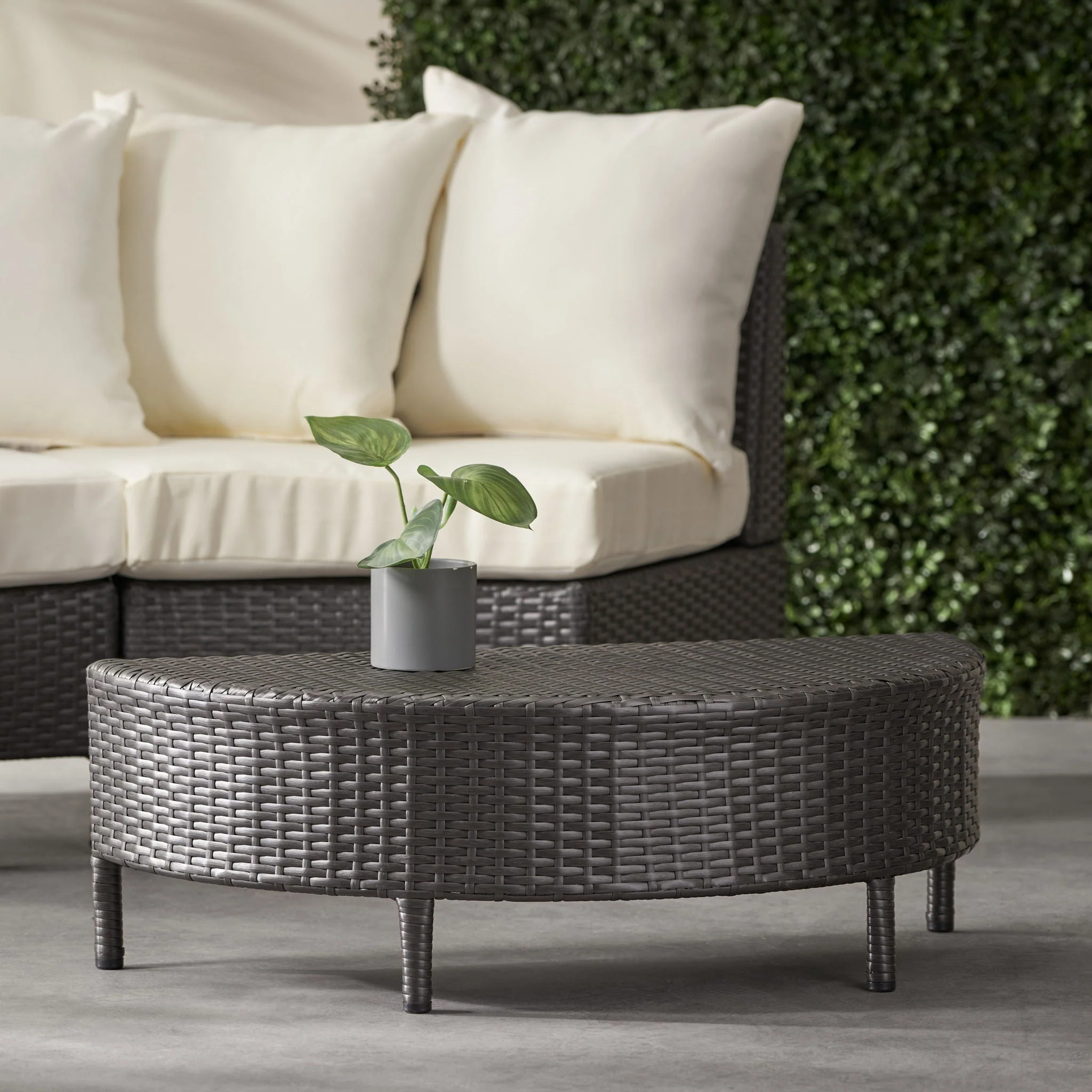 Pt Limon - Outdoor Coffee Table Half Round Design - Image 3