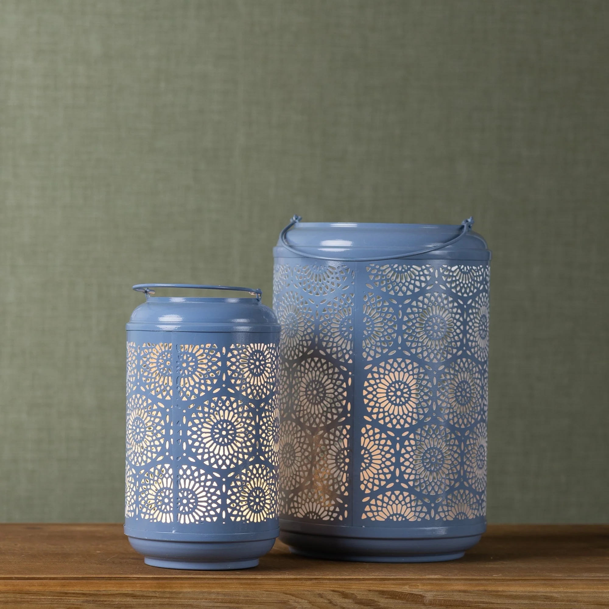 Punched metal lantern candle holder (set of 2) - Image 2