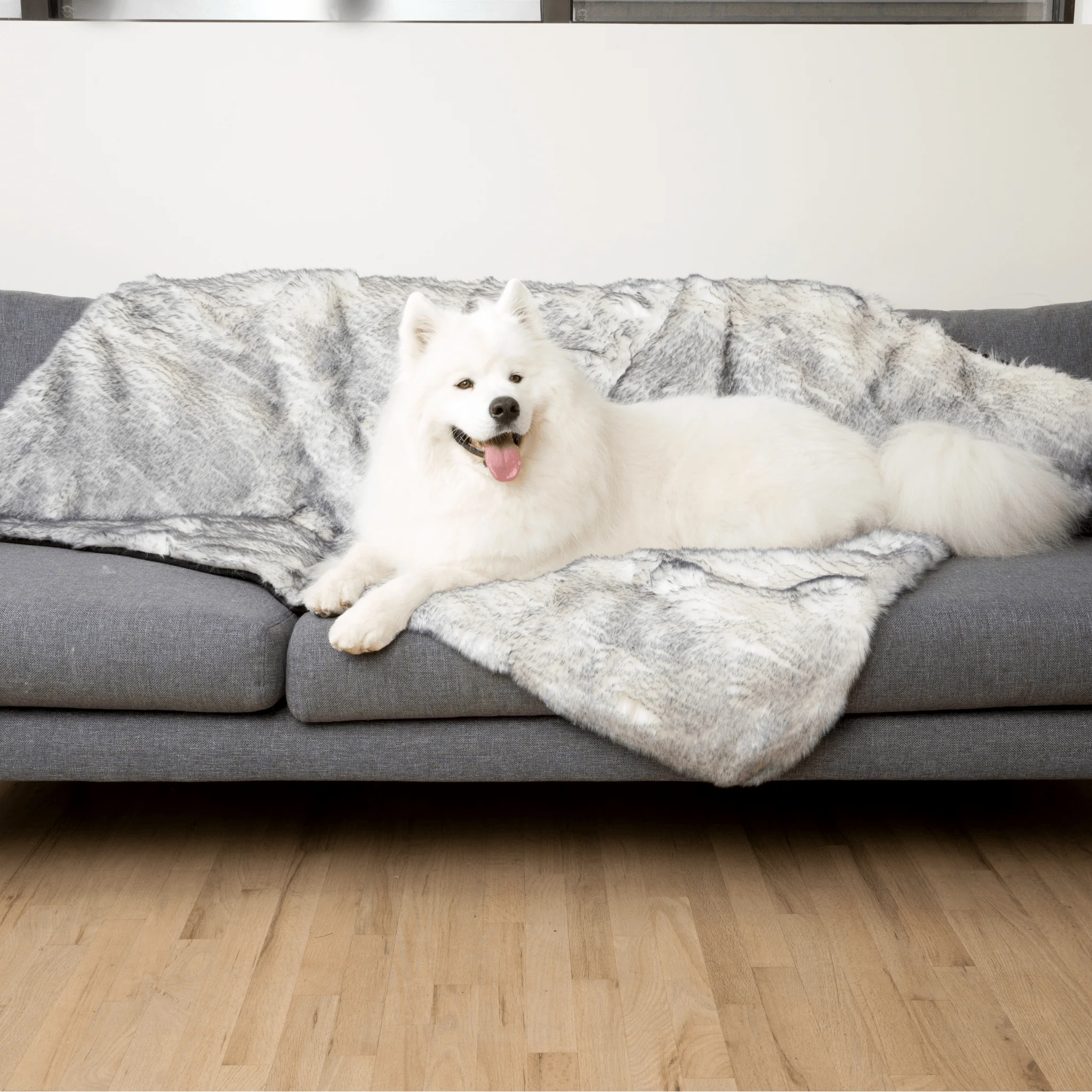 PupProtector™ Luxe Waterproof Faux Fur Blanket - Ultra Plush Arctic Fox - Image 3
