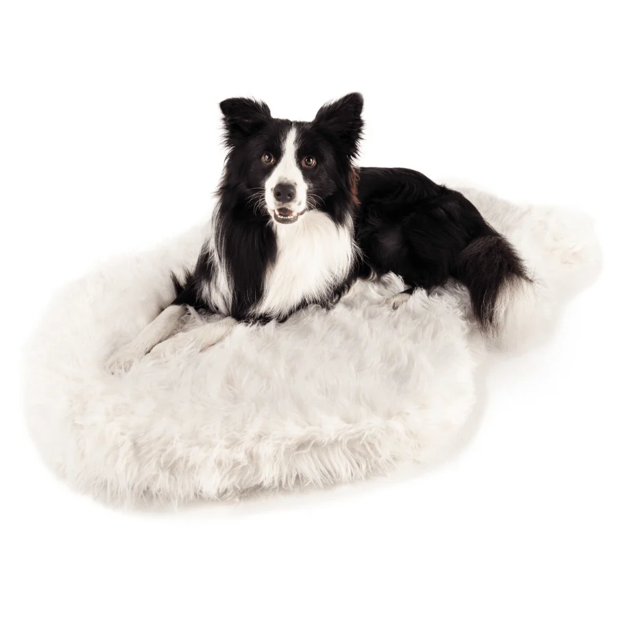 PupRug by Paw.com® Faux Fur Orthopedic Dog Bed - Curve Polar White - Image 3