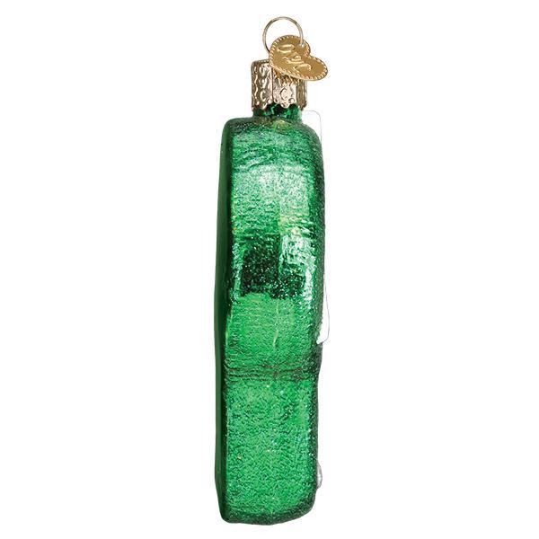 Putting Green Ornament by Old World Christmas - Image 5