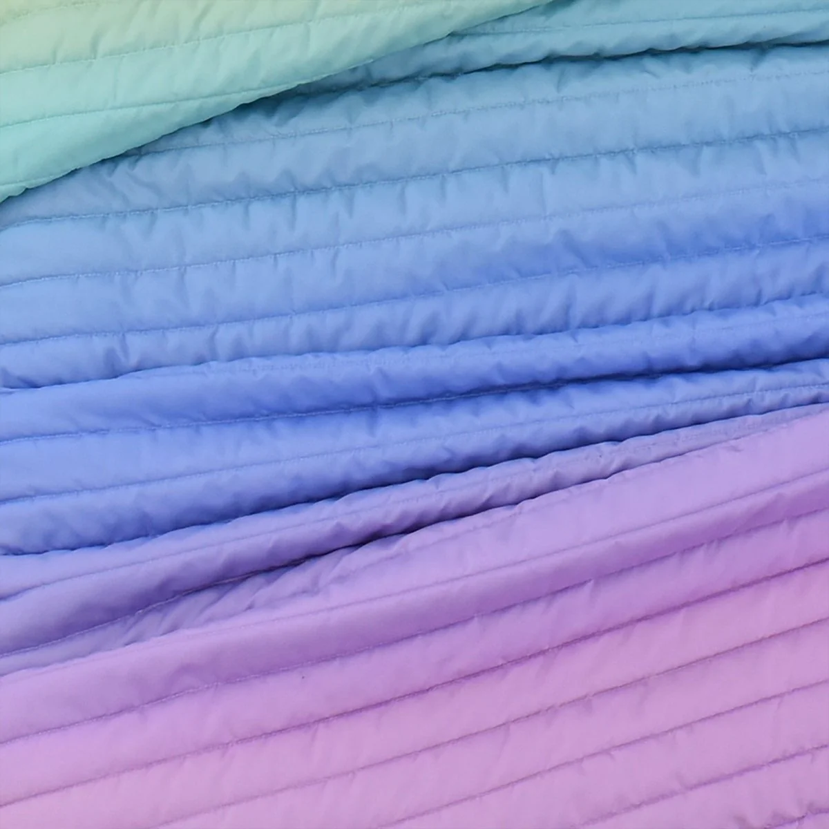Rainbow Ombre Quilt Set - Image 10