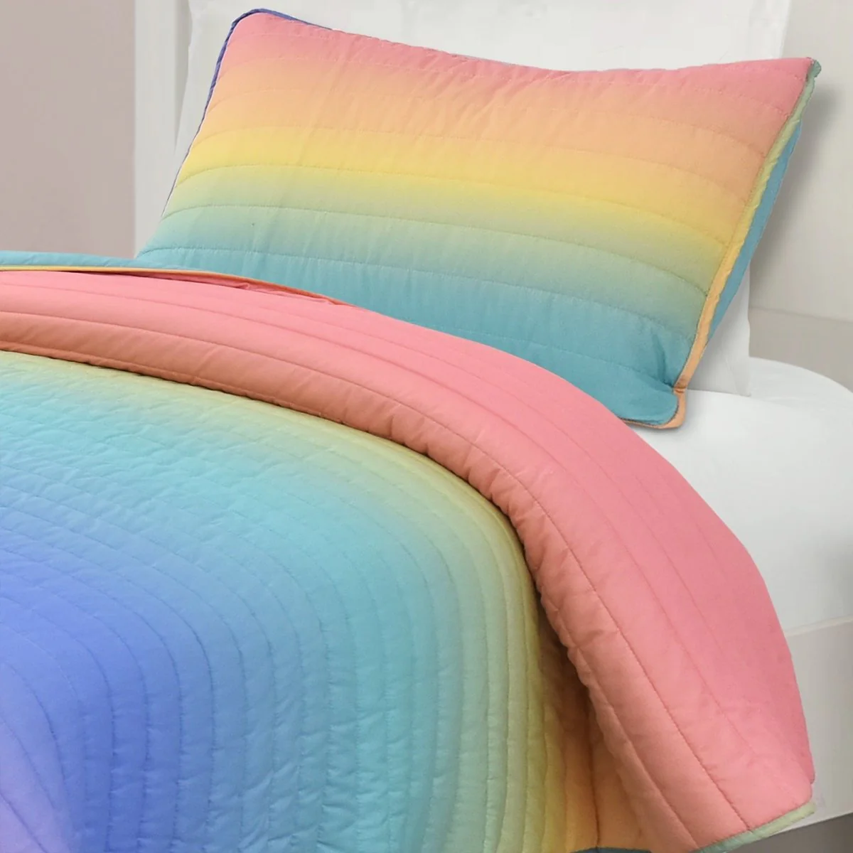 Rainbow Ombre Quilt Set - Image 3
