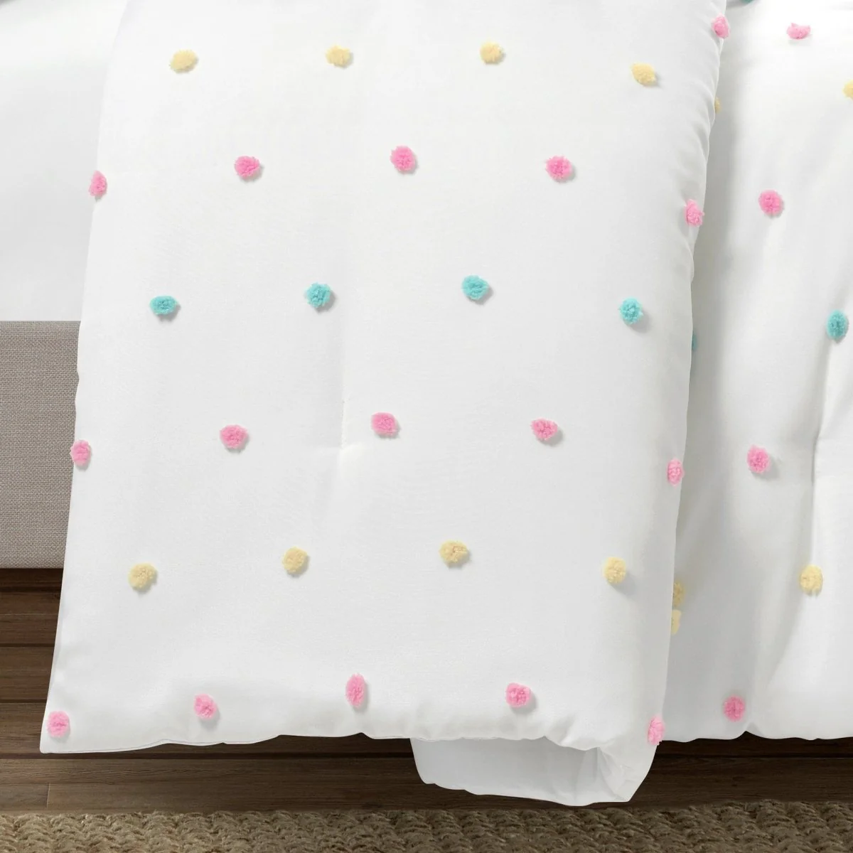 Rainbow Tufted Dot Comforter Set - Image 4