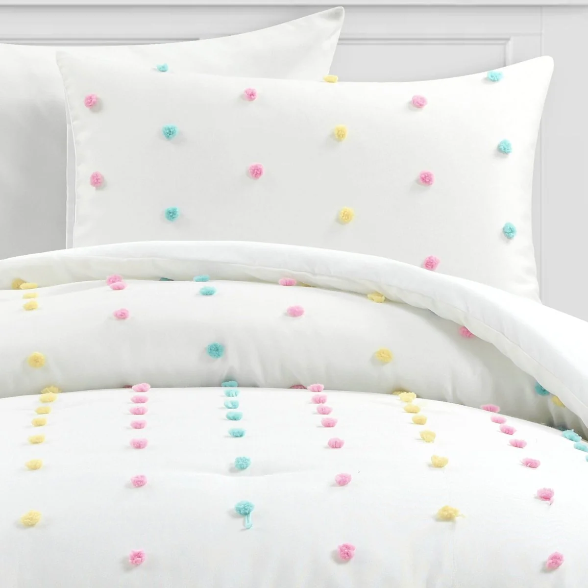 Rainbow Tufted Dot Comforter Set - Image 9
