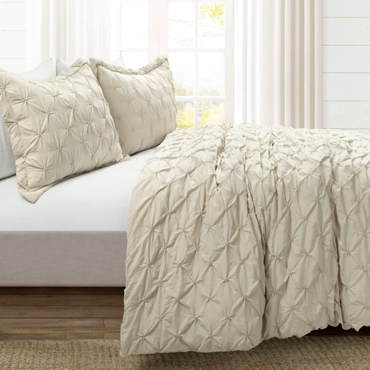 Ravello Pintuck 3 Piece Duvet Cover Set - Image 34