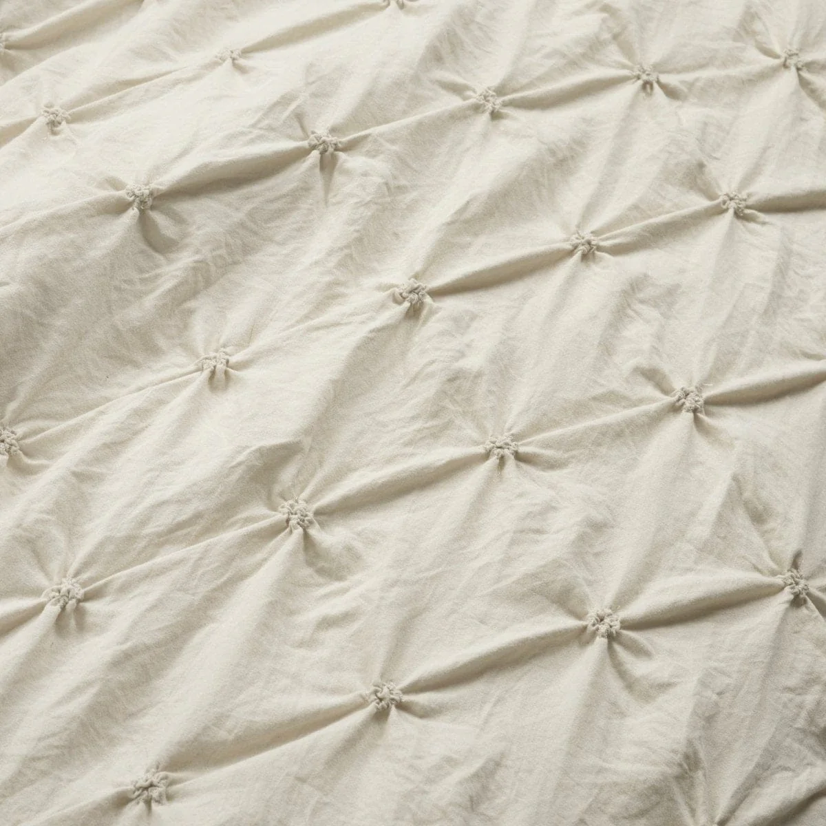 Ravello Pintuck 3 Piece Duvet Cover Set - Image 35