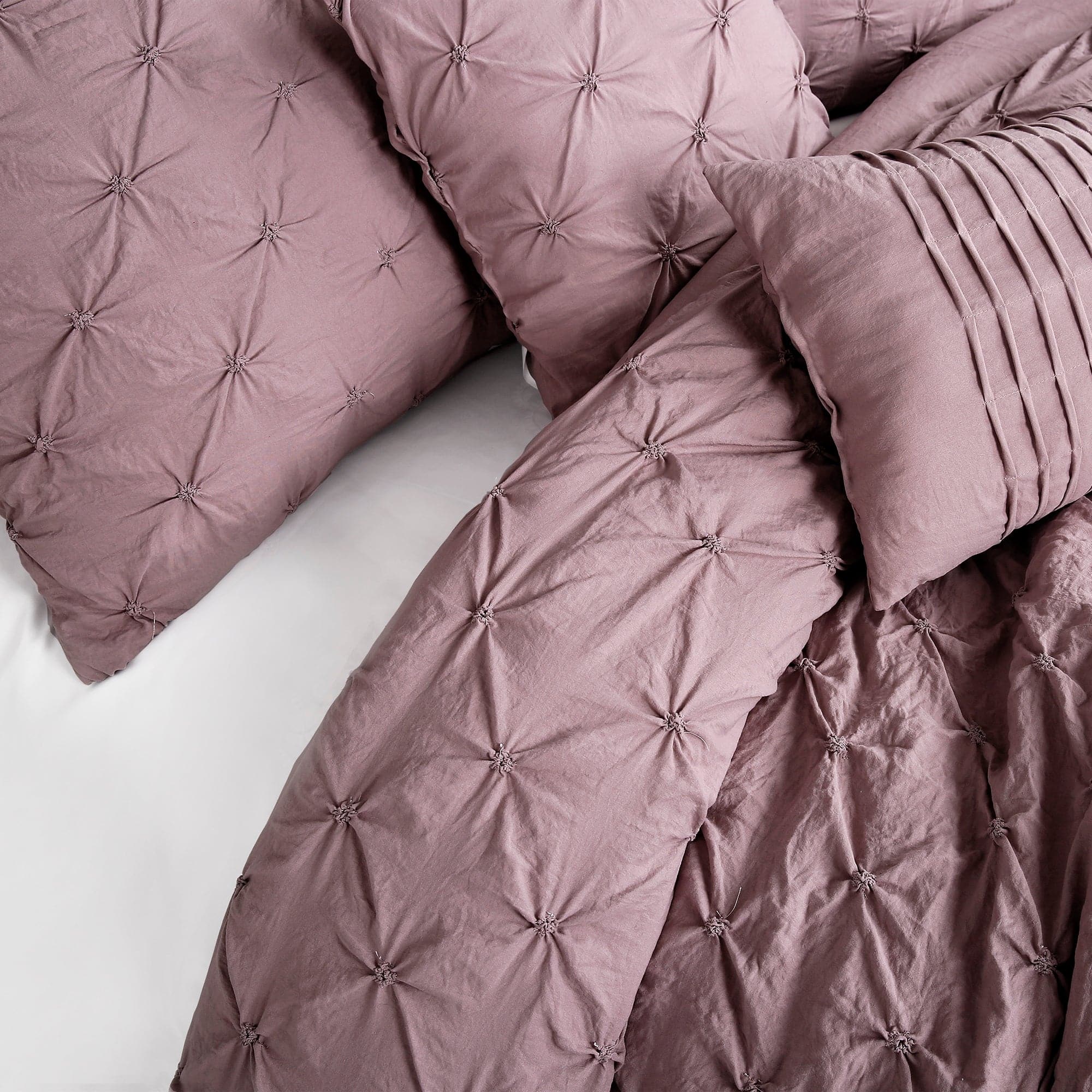 Ravello Pintuck 5 Piece Comforter Set - Image 47