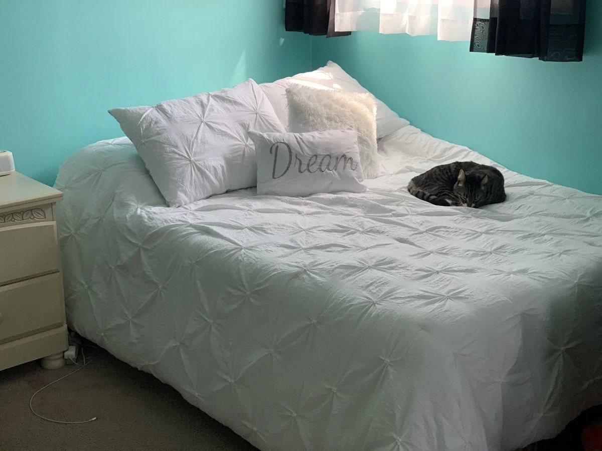 Ravello Pintuck Caroline Geo 7 Piece Comforter Set - Image 20