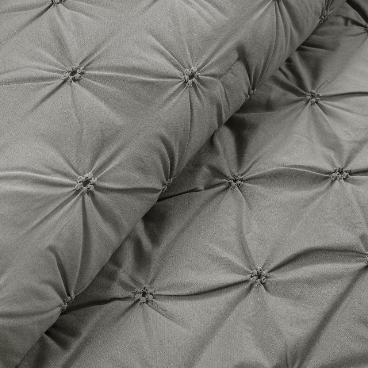 Ravello Pintuck Cotton Comforter 3 Piece Set - Image 11