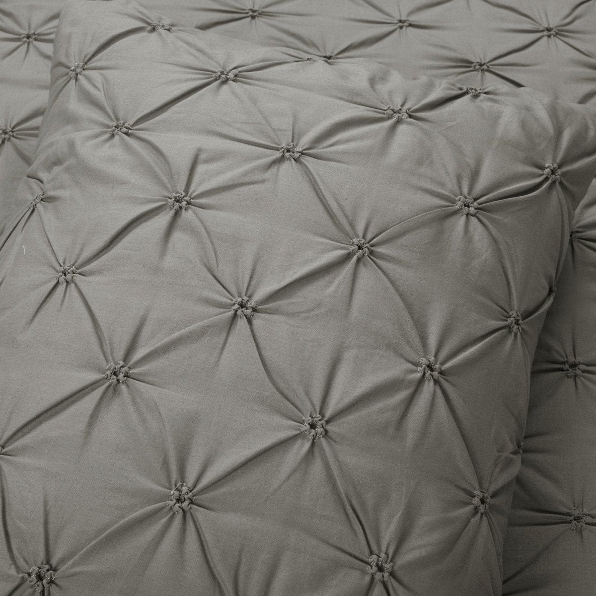 Ravello Pintuck Cotton Comforter 3 Piece Set - Image 13