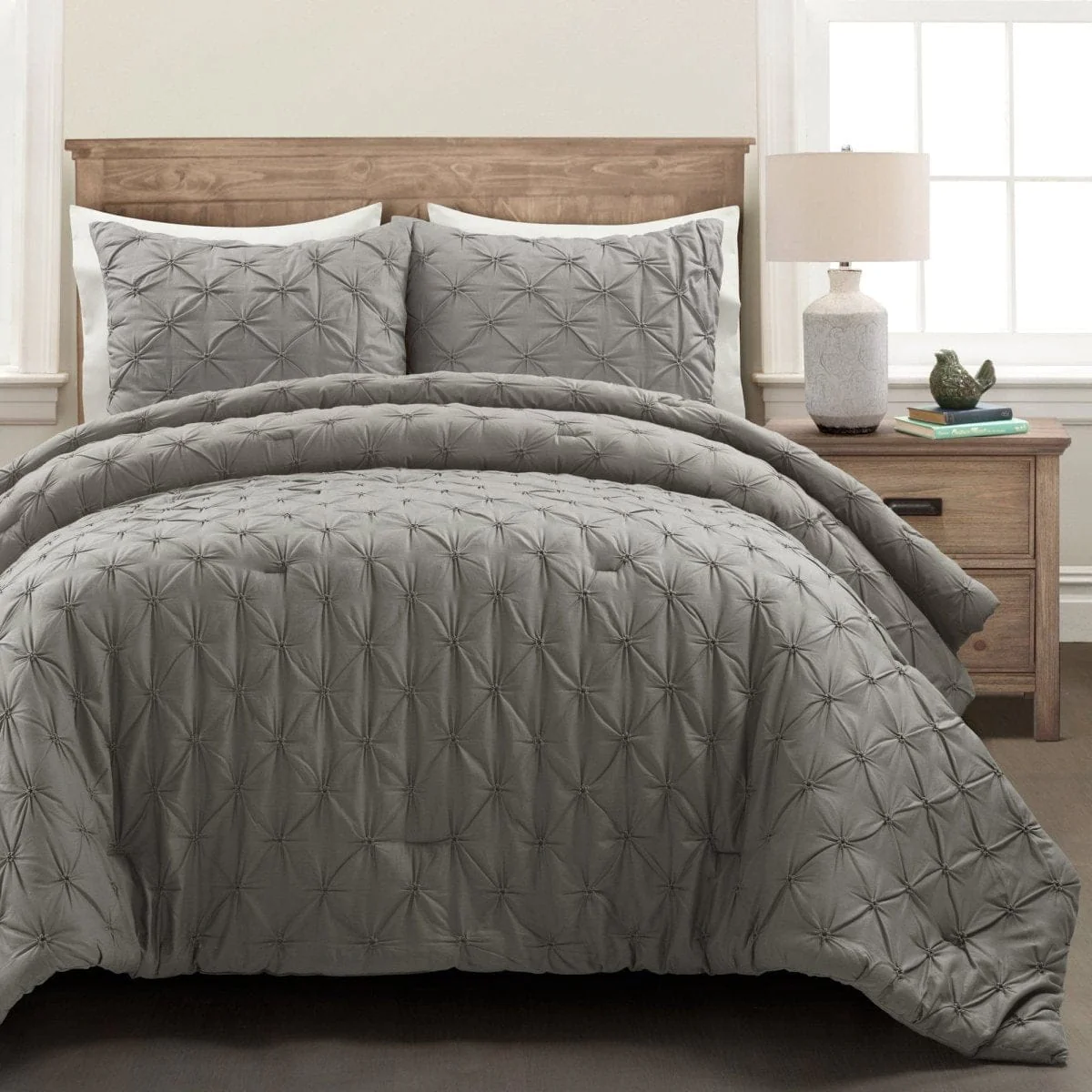 Ravello Pintuck Cotton Comforter 3 Piece Set - Image 2
